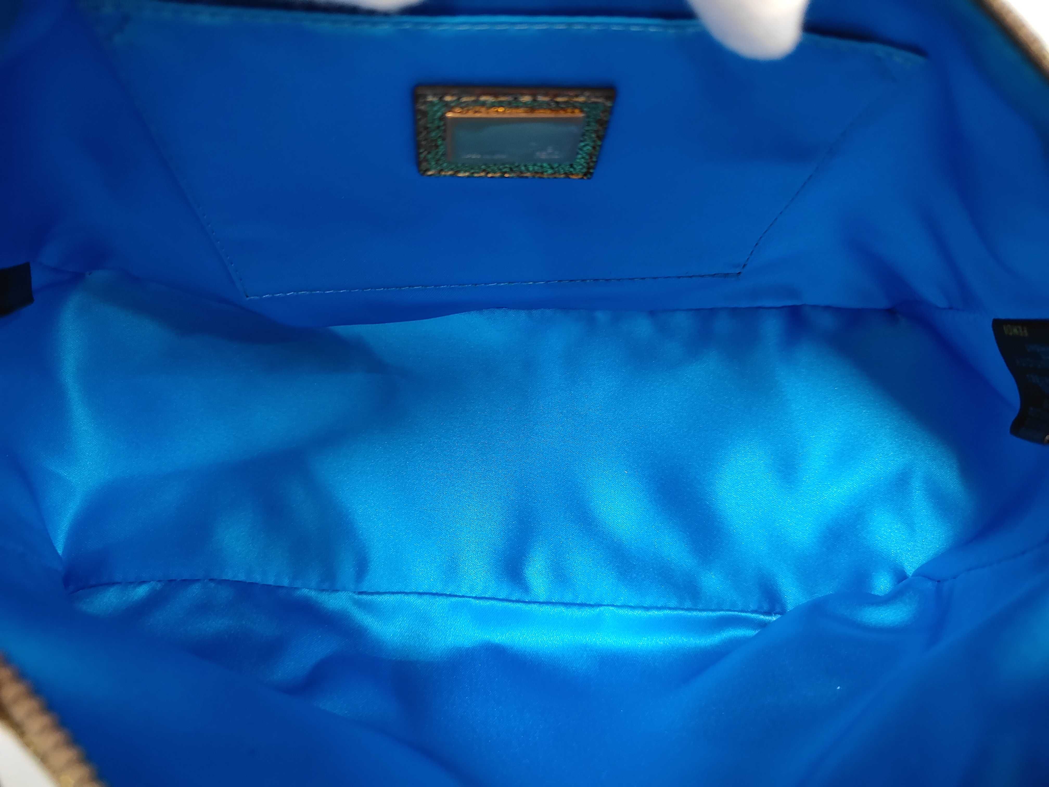 Zucchino Shoulder Bag, Leather, Gold, with Dust Bag — view 9