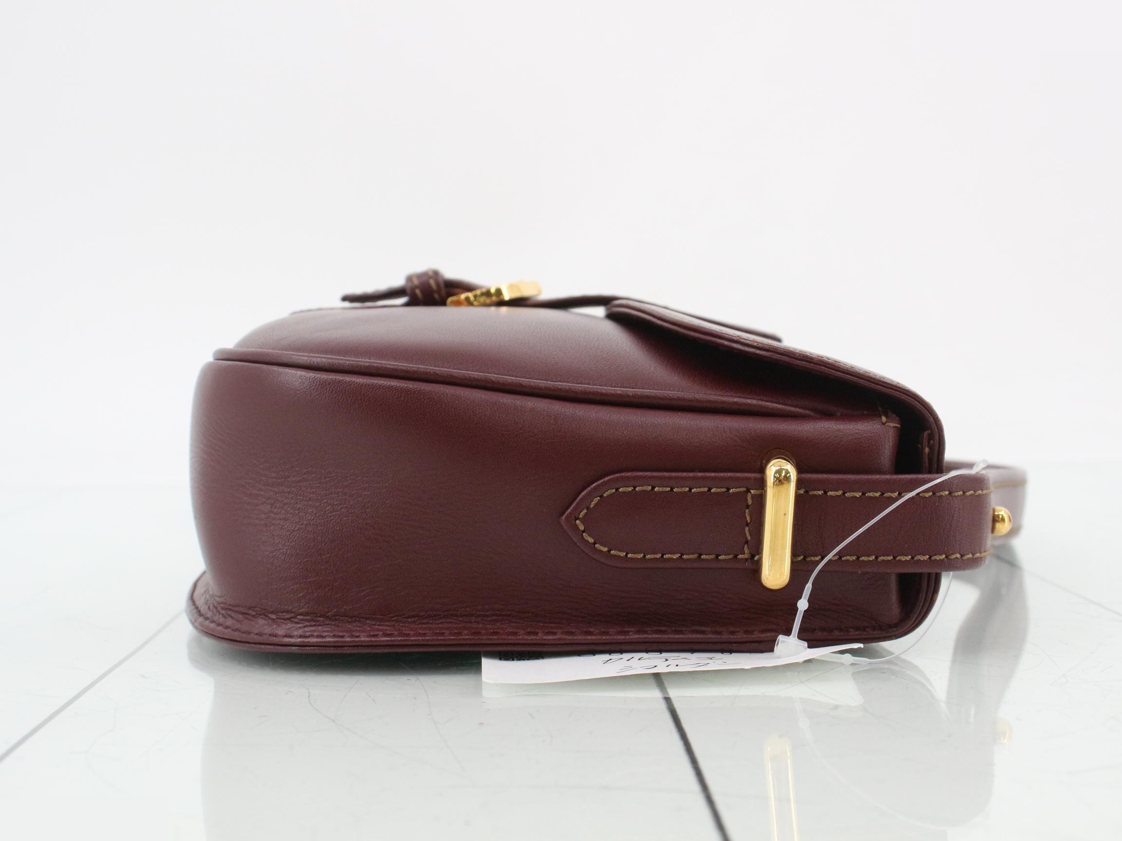 Must Line (Bag) - Shoulder Bag — view 3