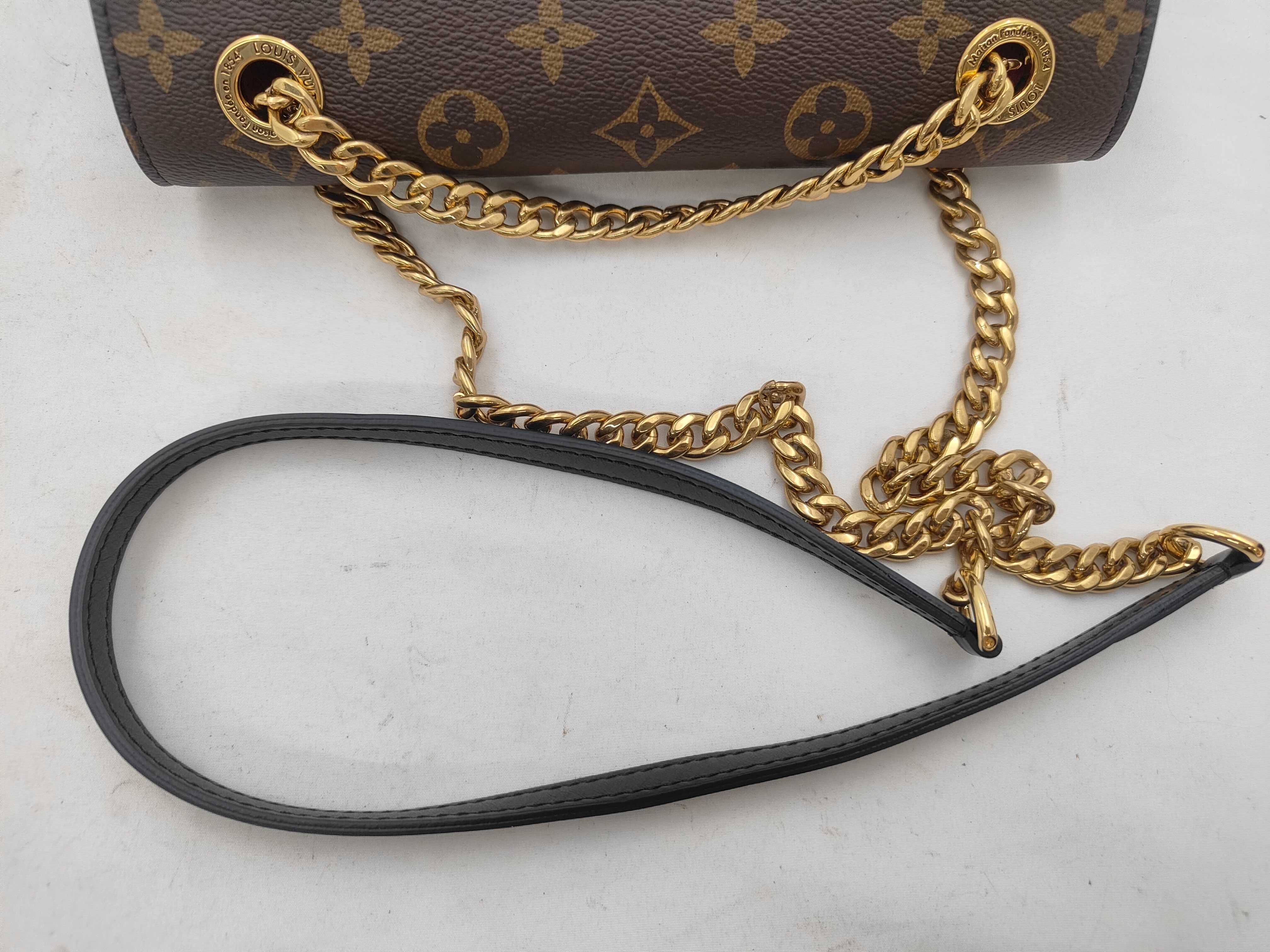 Passy Bag Shoulder Bag — view 3