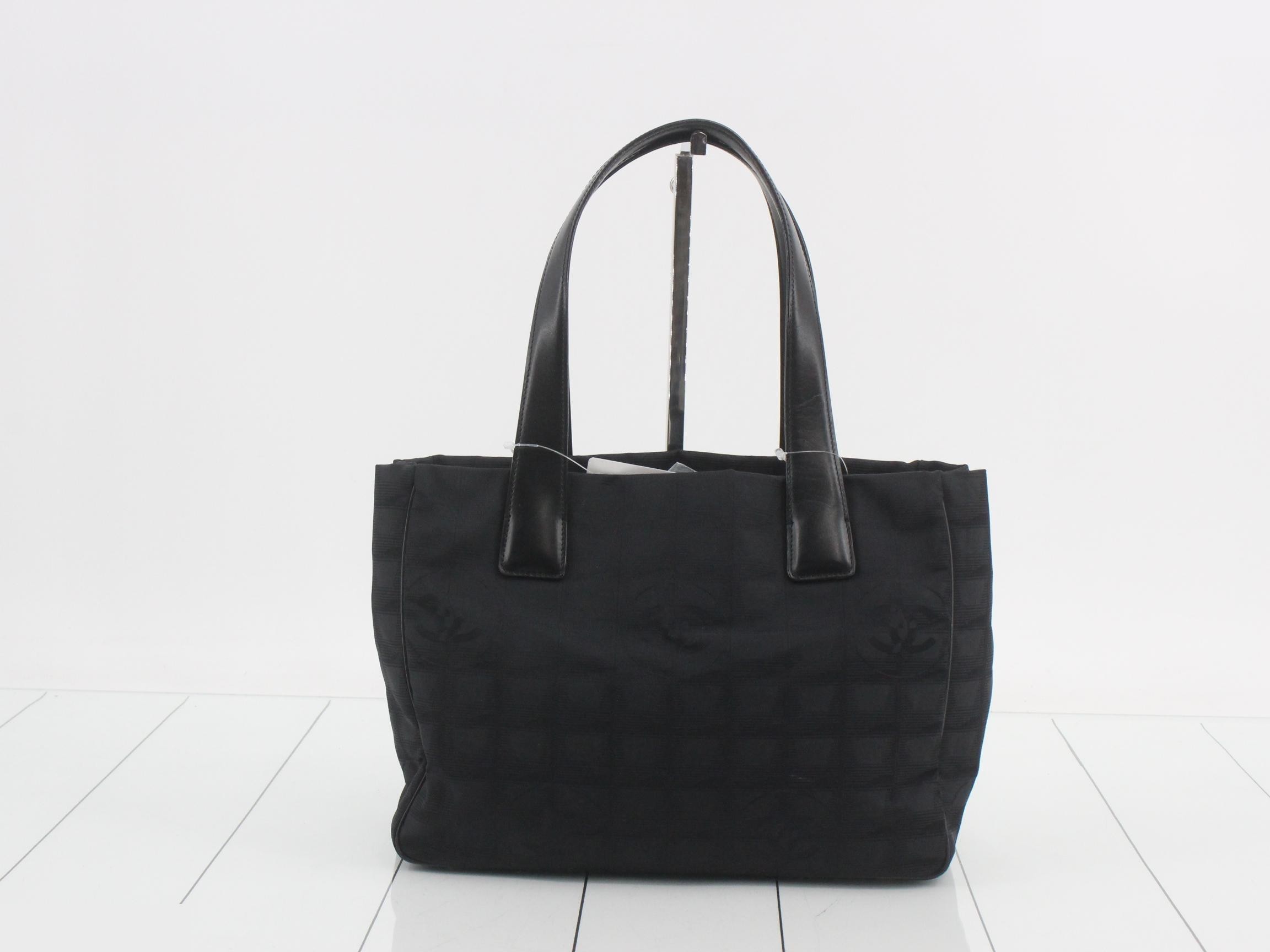 New Travel Line (Bags) - Tote Bag