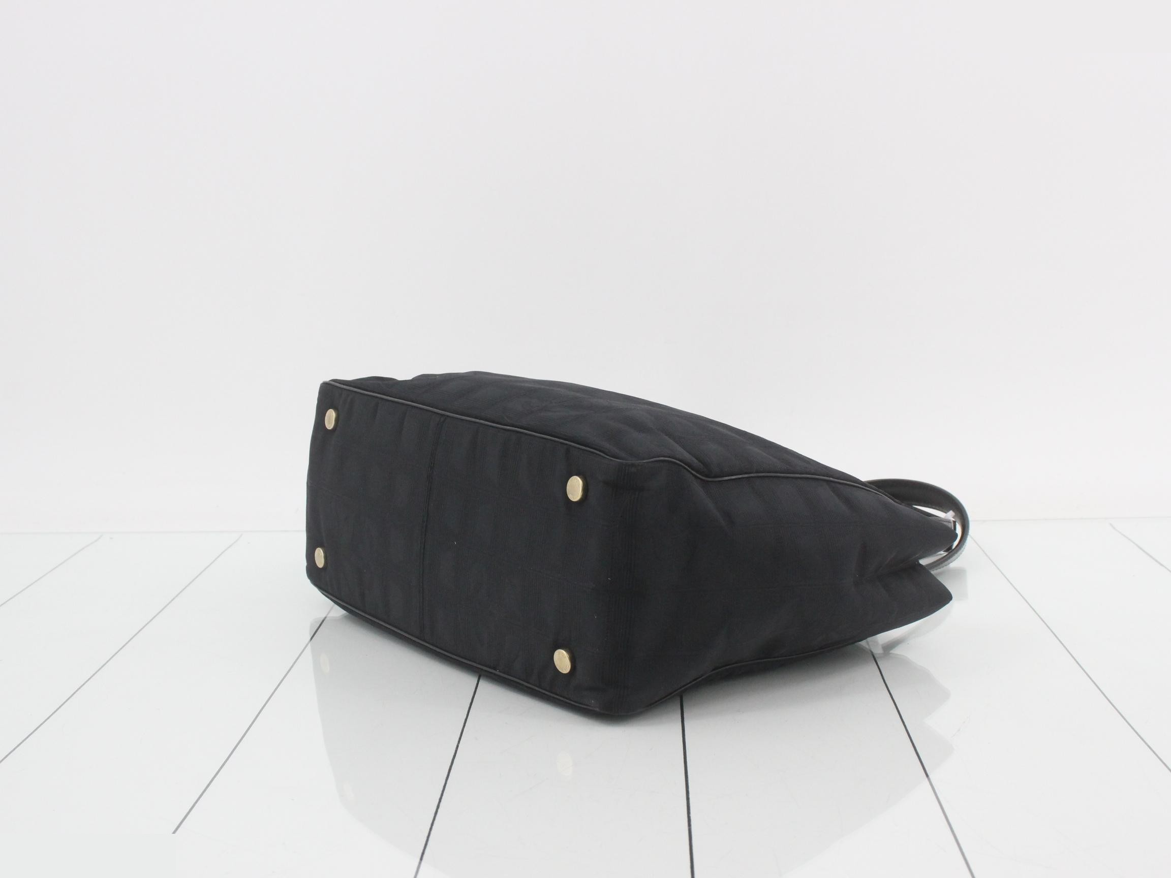 New Travel Line (Bags) - Tote Bag — view 6