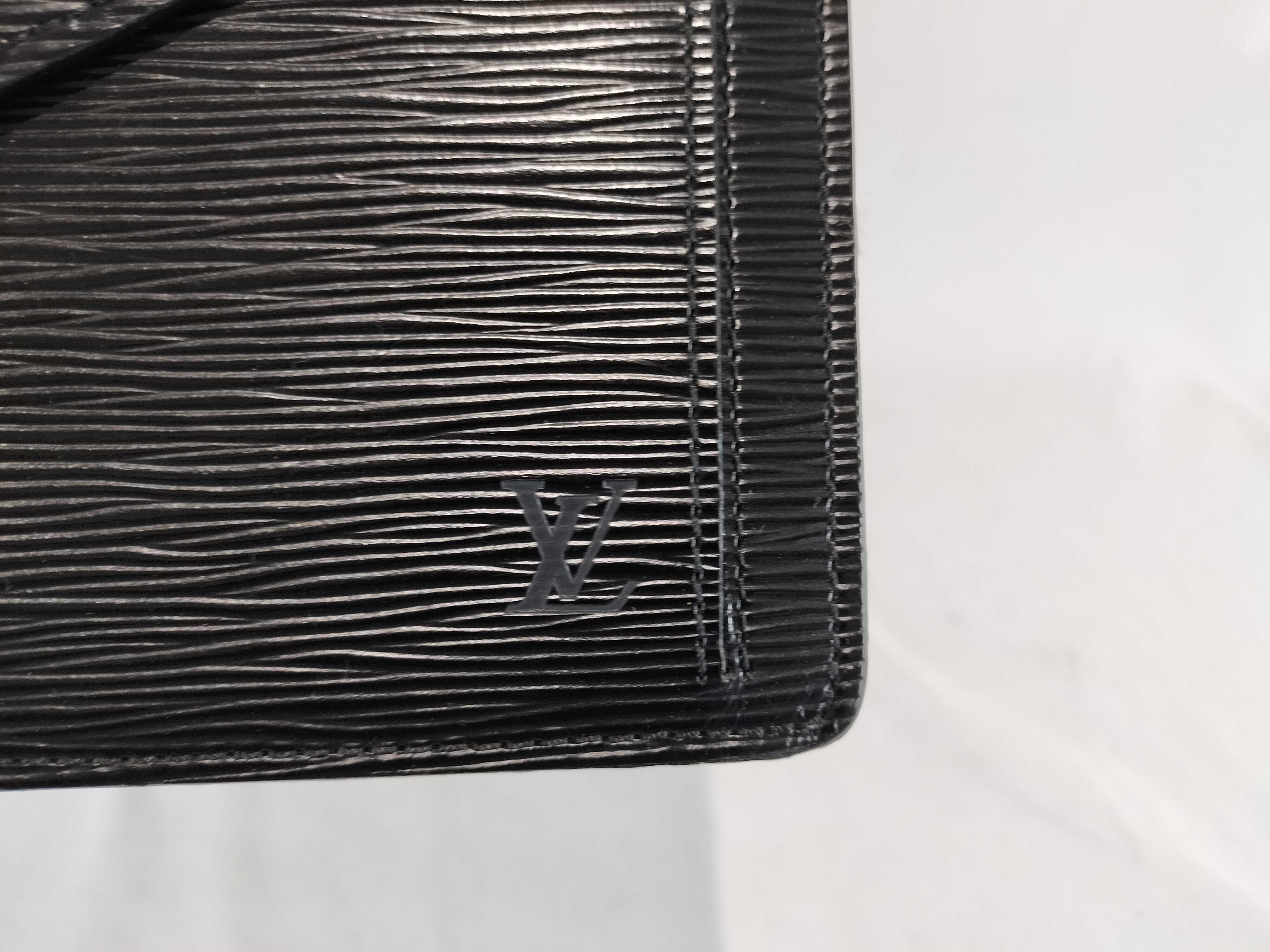 Epi M52612 Serie Dragonne Epi Noir Second Bag — view 9