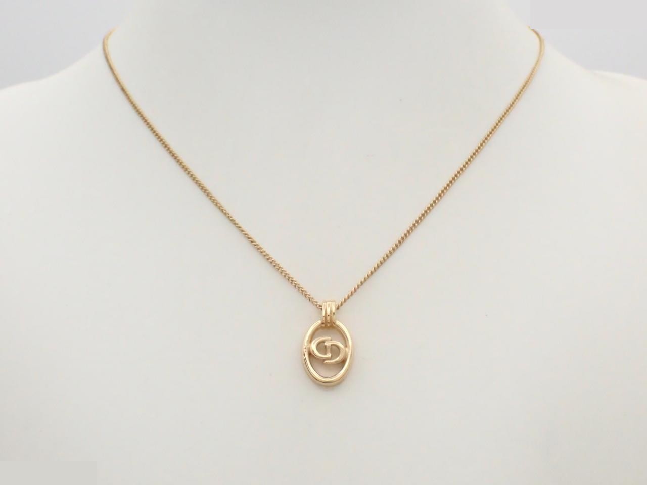 Gold necklace, neck circumference approximately 47cm — view 3