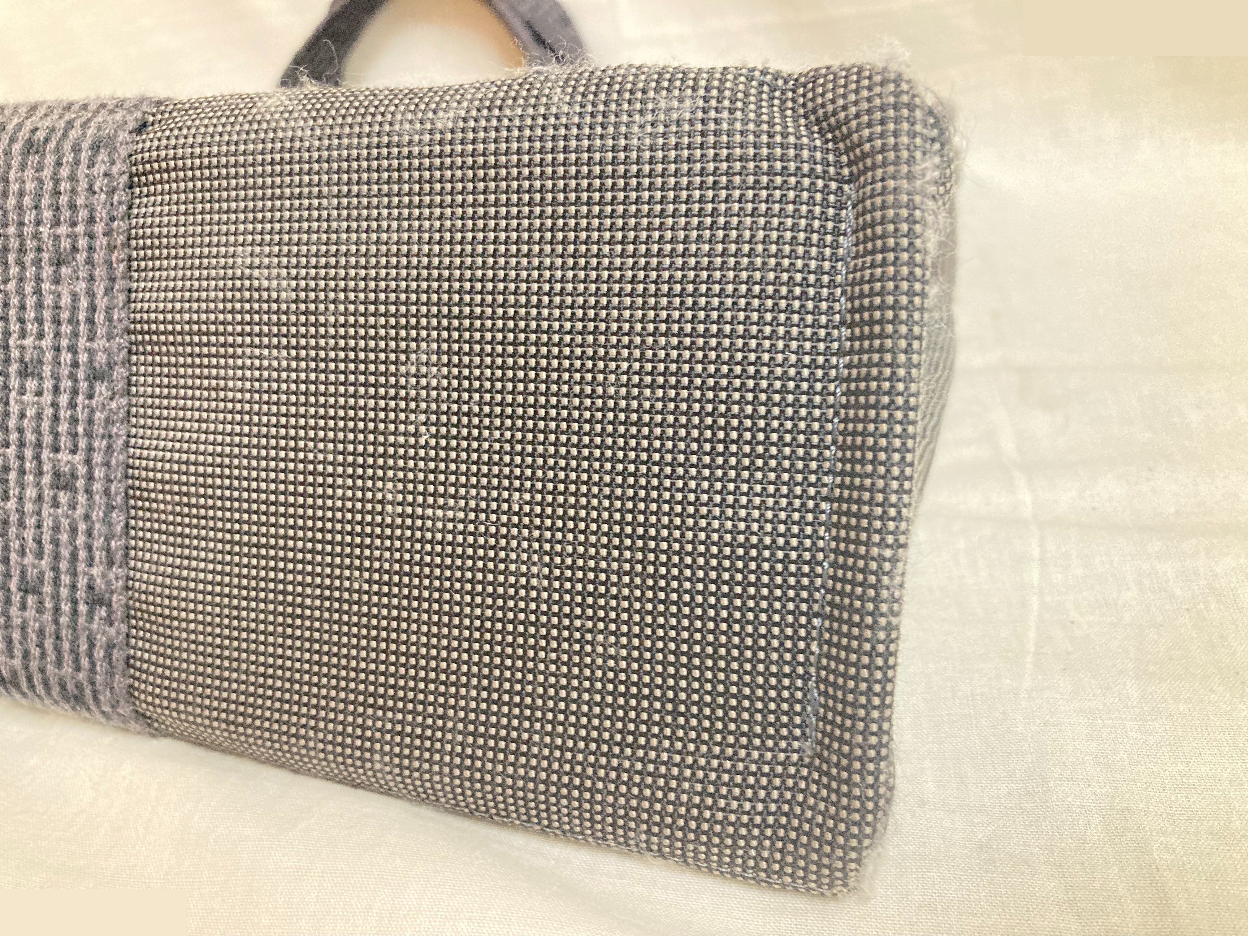 Airline (Bag) - Tote Bag — view 4