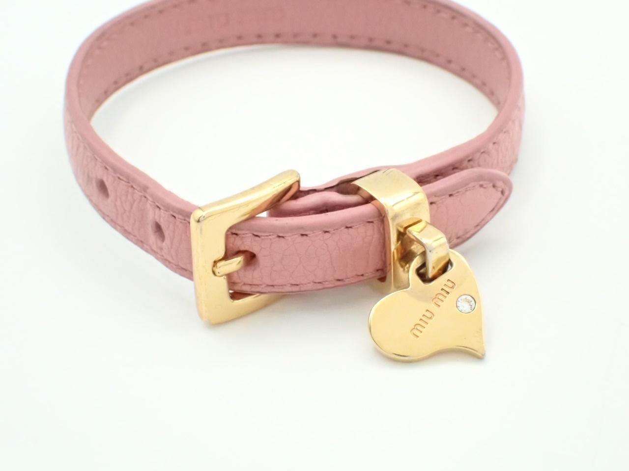Heart-shaped leather bracelet, pink. — view 3