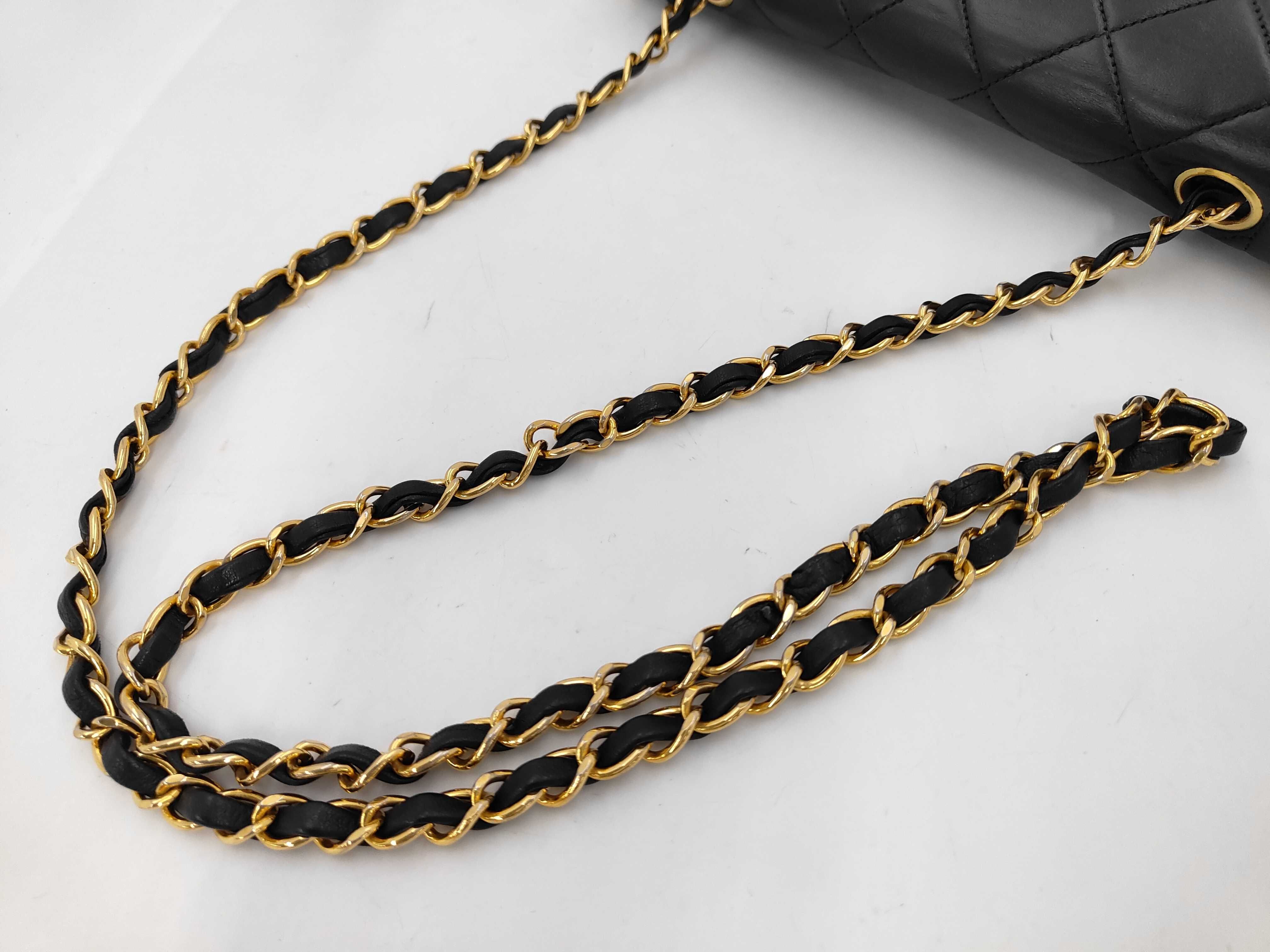 Diana 25 Lambskin Gold Hardware Chain Shoulder Bag (Serial Number 4) — view 4