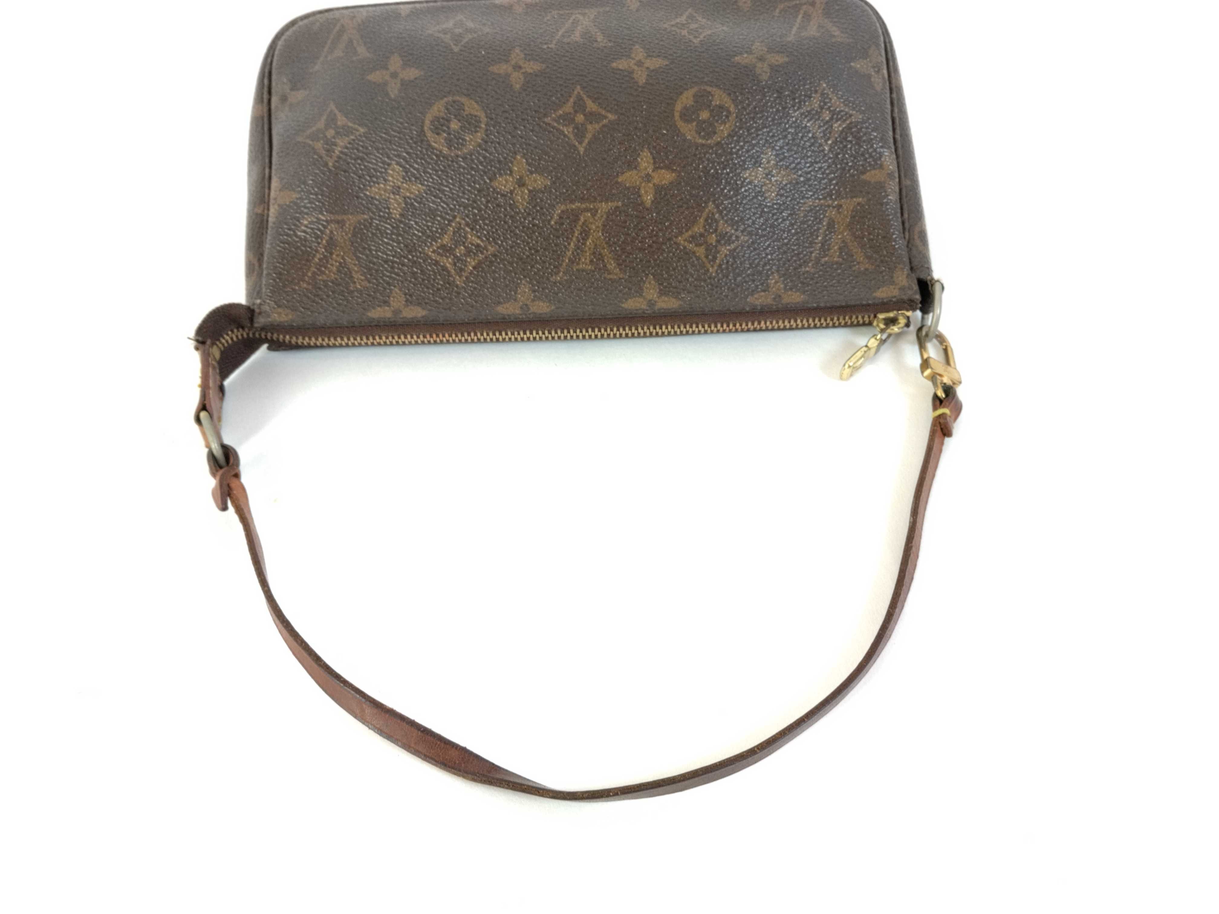 Monogram Pochette Accessoires Monogram M51980 Pouch — view 3