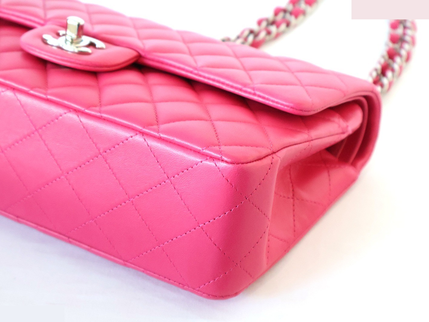 Matelassé 25 Lambskin Double Flap Double Chain Shoulder Bag, Pink — view 4