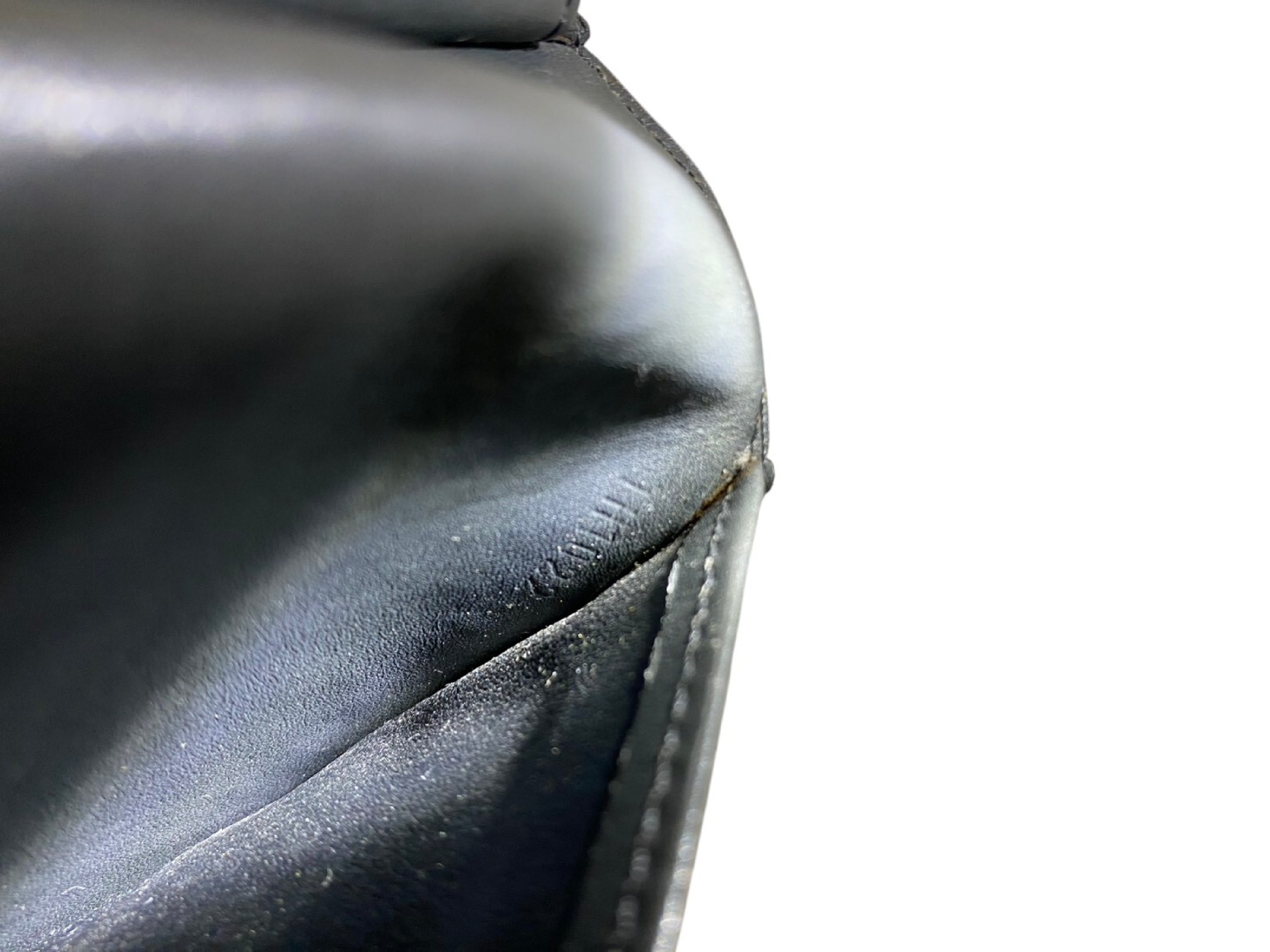 Monogram Portefeuille Tresor International Wallet — view 9