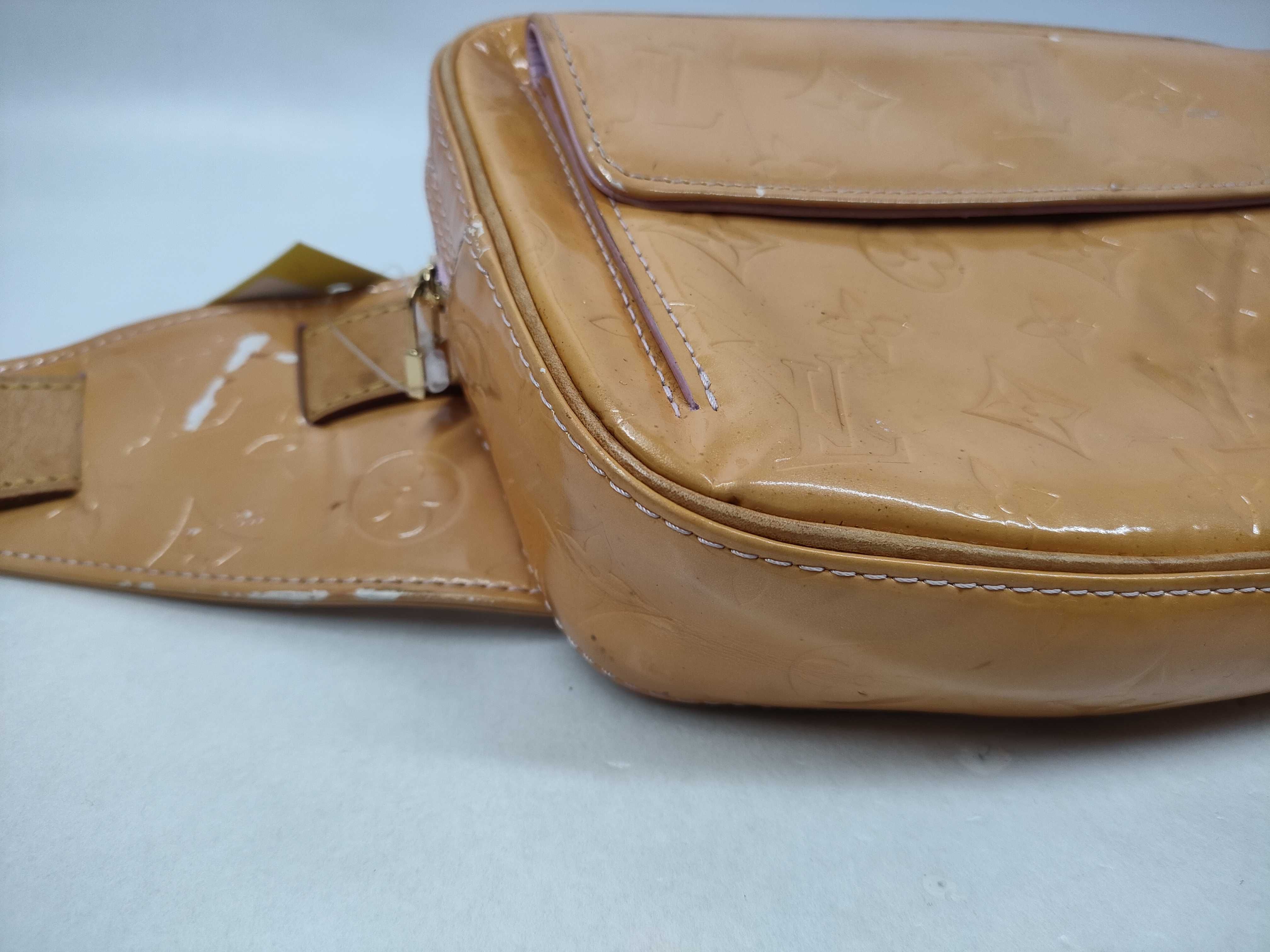 Vernis M91042 Waist Pouch Waist Bag — view 4