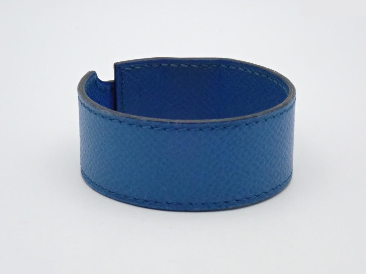 Artemis bracelet, gold and blue, approximately 27cm in length. — view 2