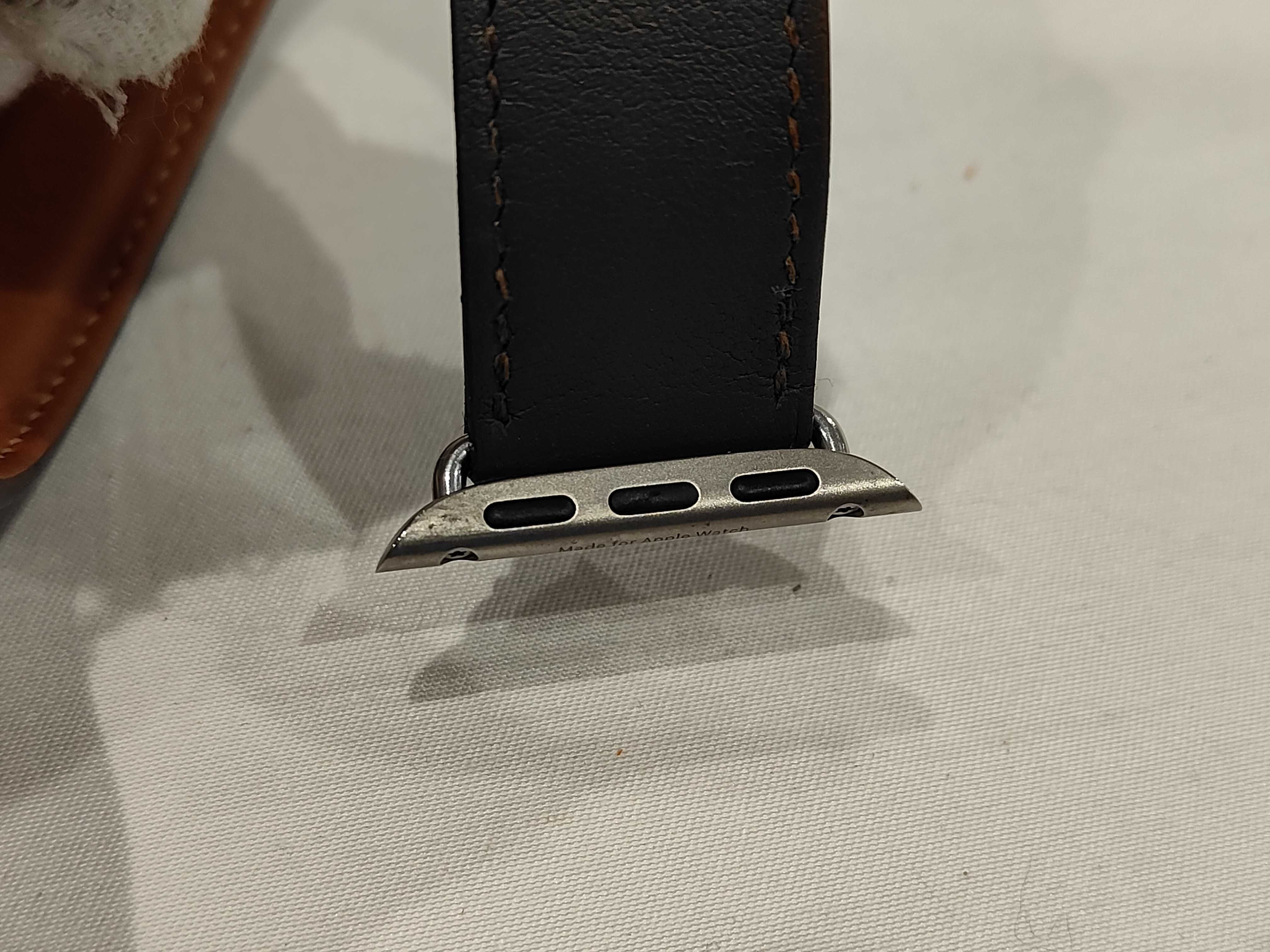 Apple Watch Leather Strap and other accessories — view 6
