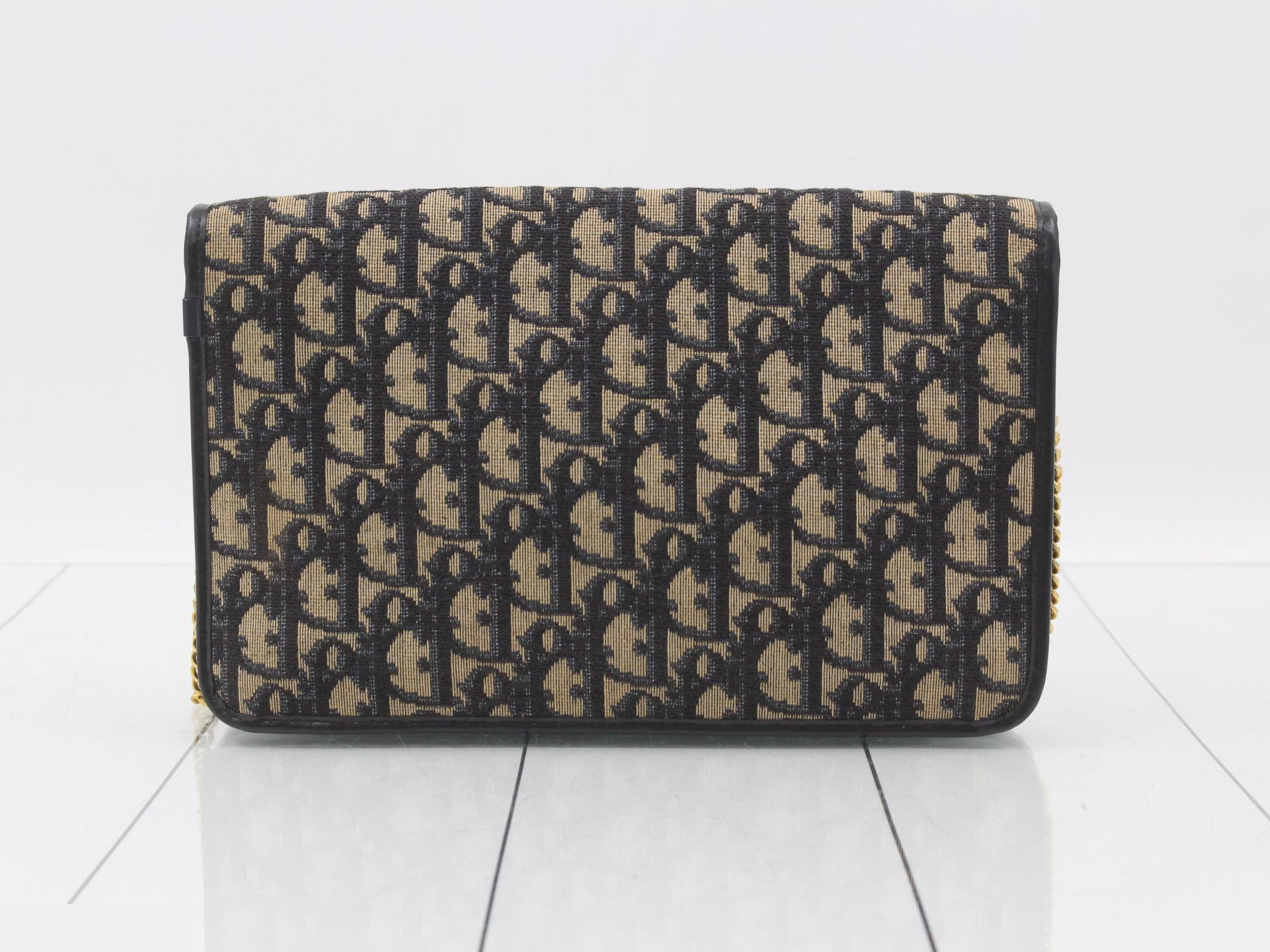 Chain shoulder bag - Beige, Navy, Canvas — view 2
