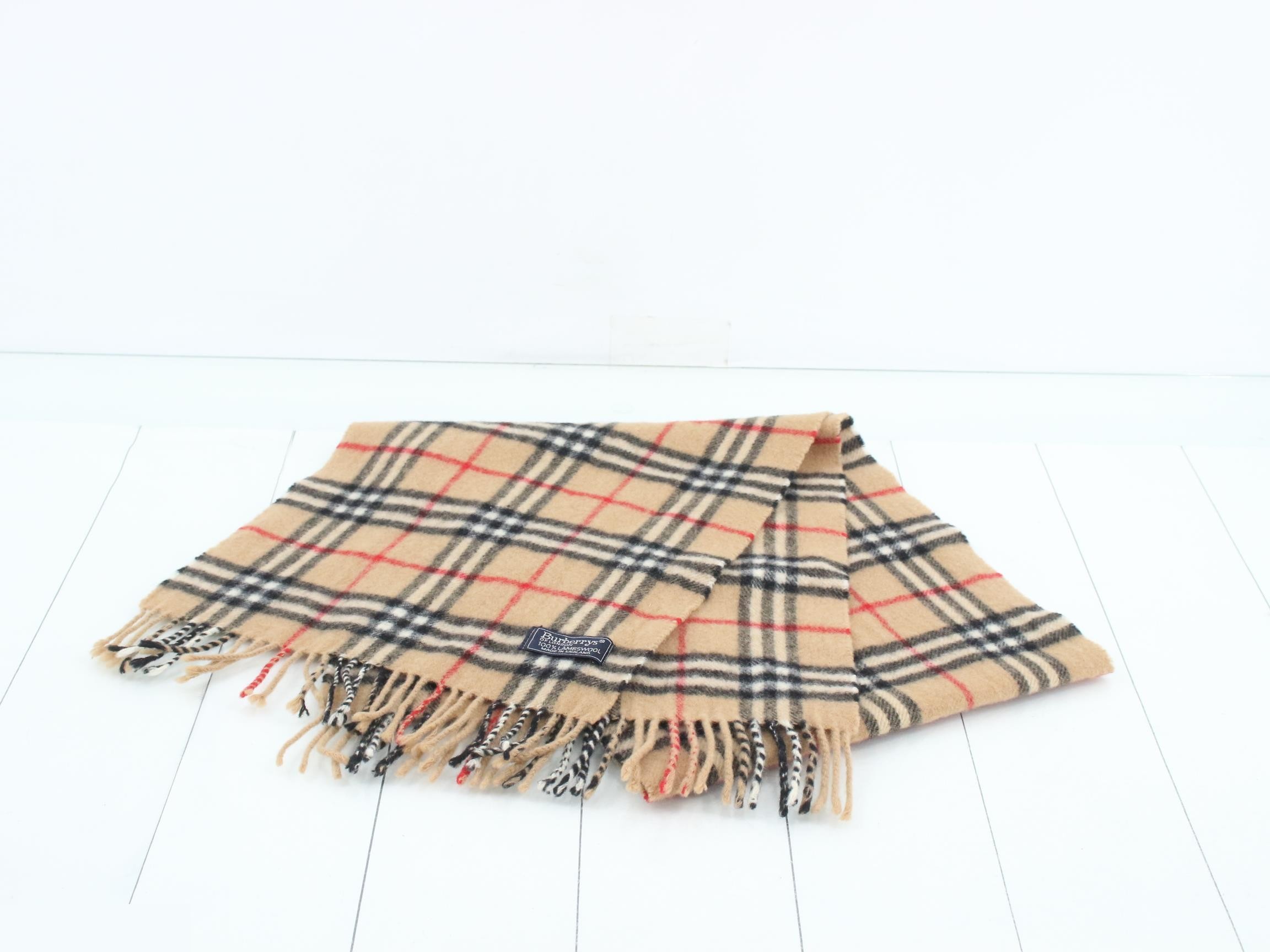 Other lines: Small items, accessories, and scarves — view 2