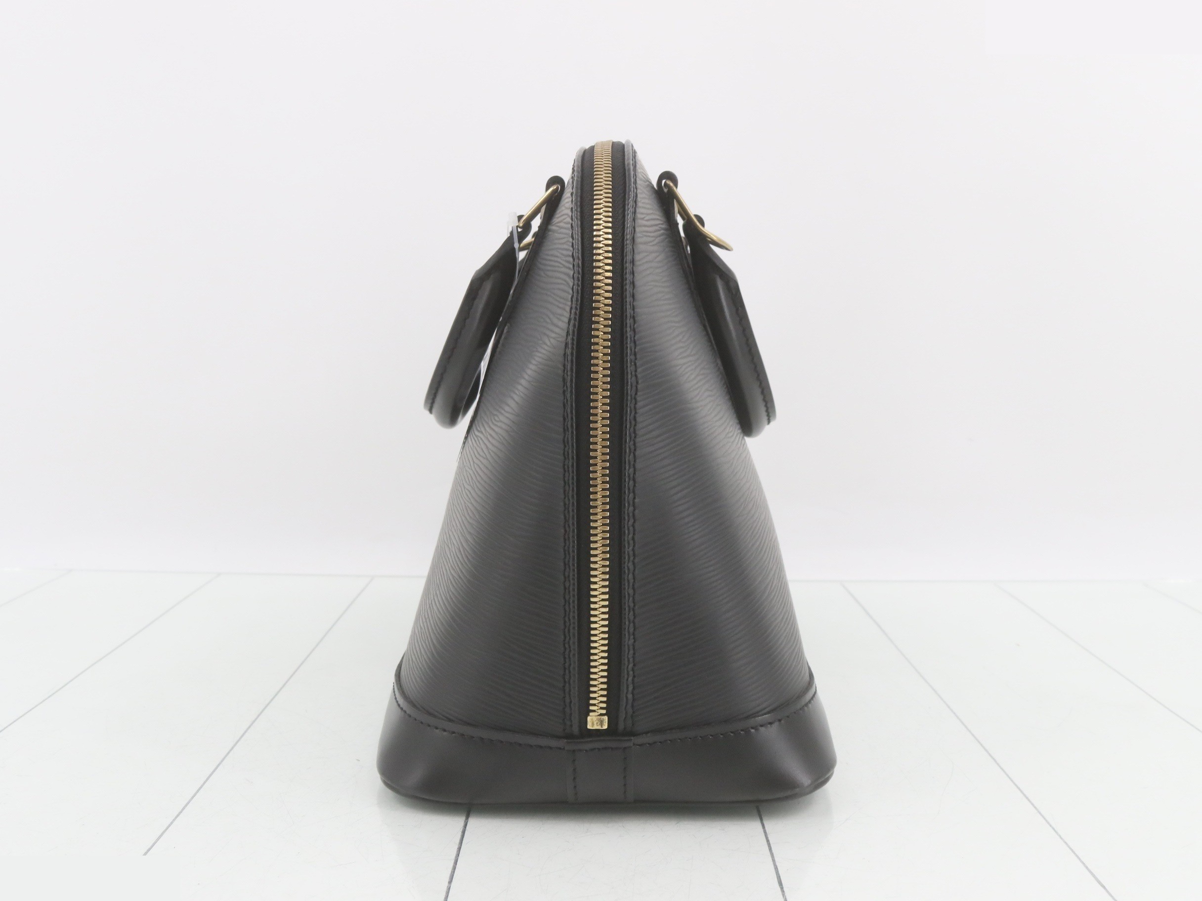 Alma Noir — view 3