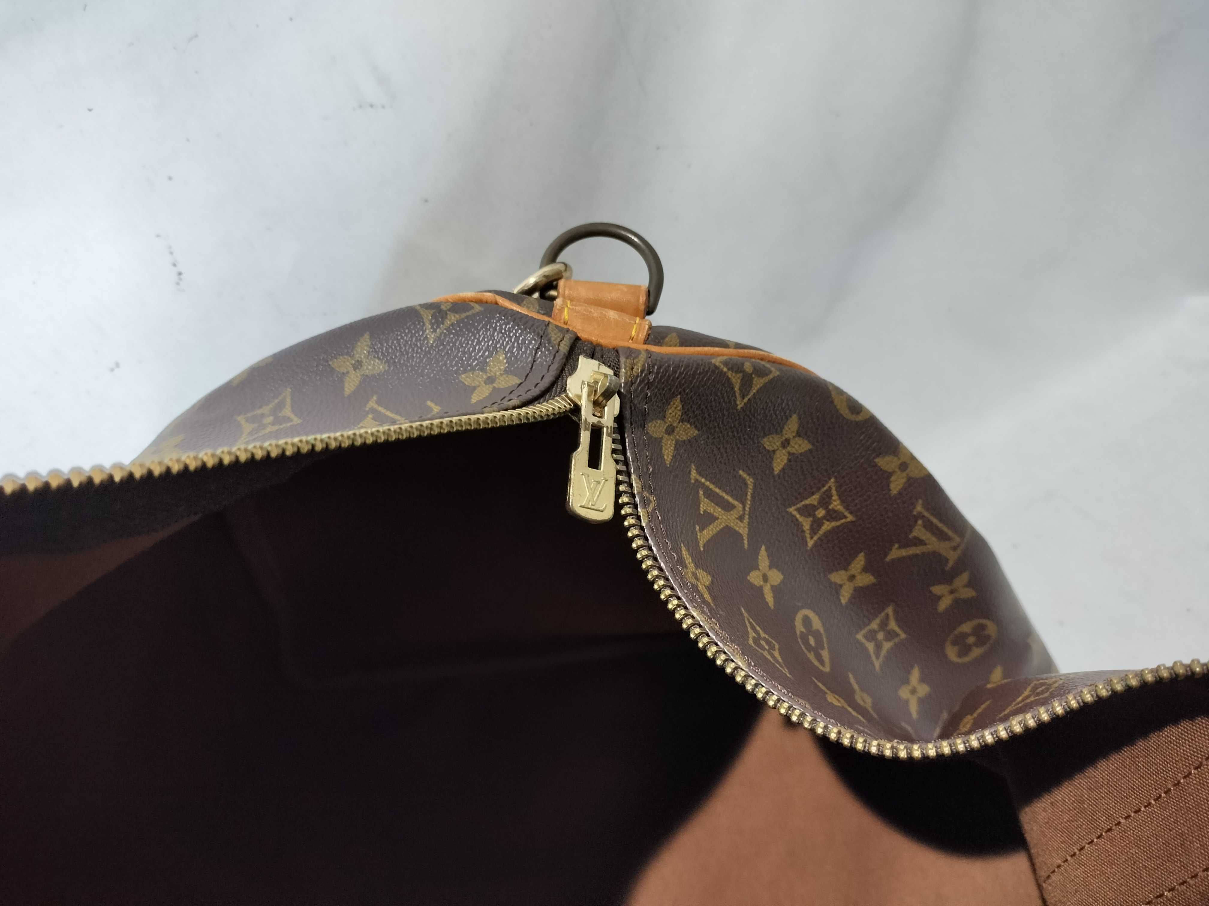 Monogram Keepall 55 Bandoulière Boston Bag with Padlock — view 10
