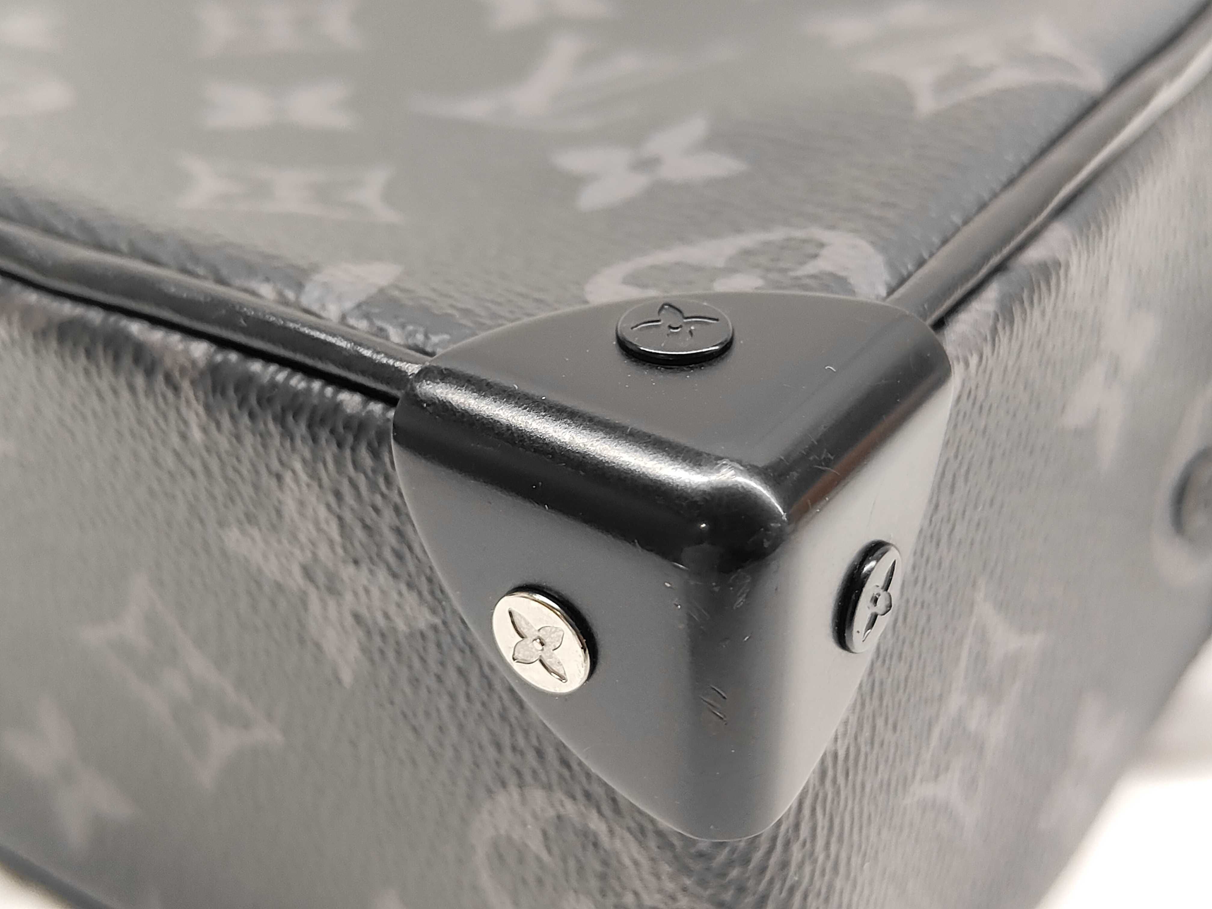 Monogram Eclipse Mini Soft Tracht M44735 Shoulder Bag — view 4