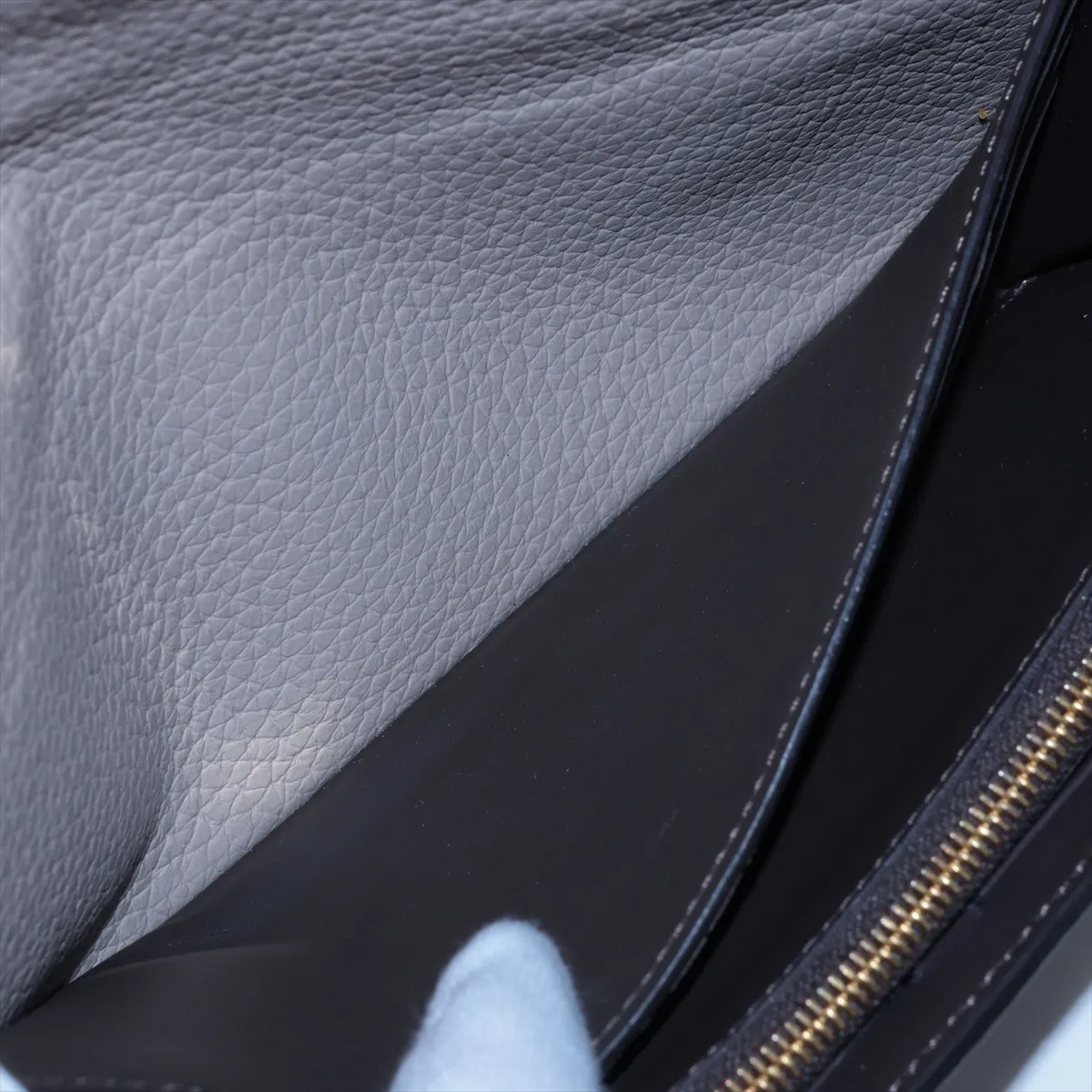 Taurillon Portefeuille Capucines M61249 Galle Long Wallet RFID Reactive — view 4
