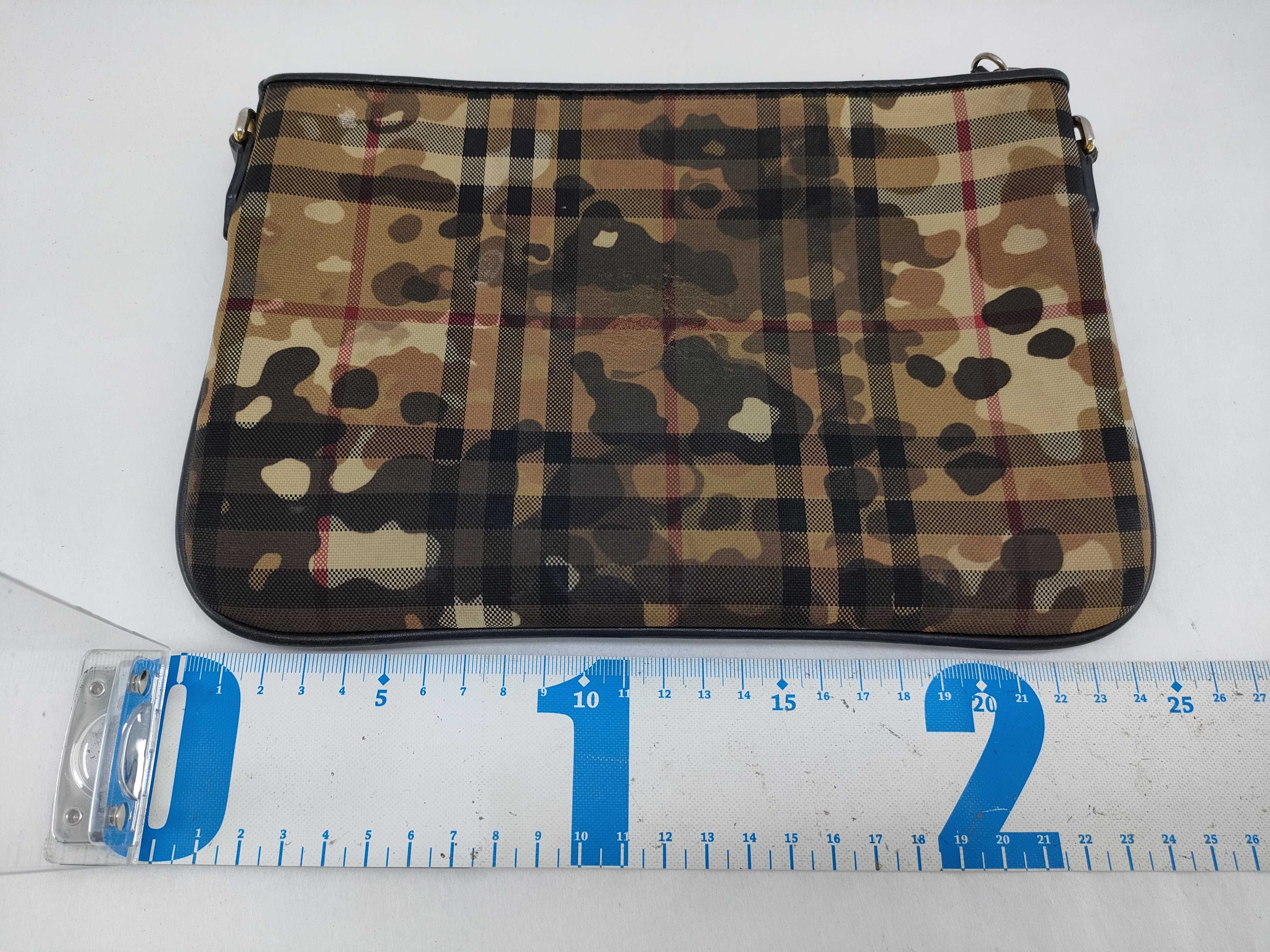 Nova Check Shadow Horse Camouflage Pouch — view 2