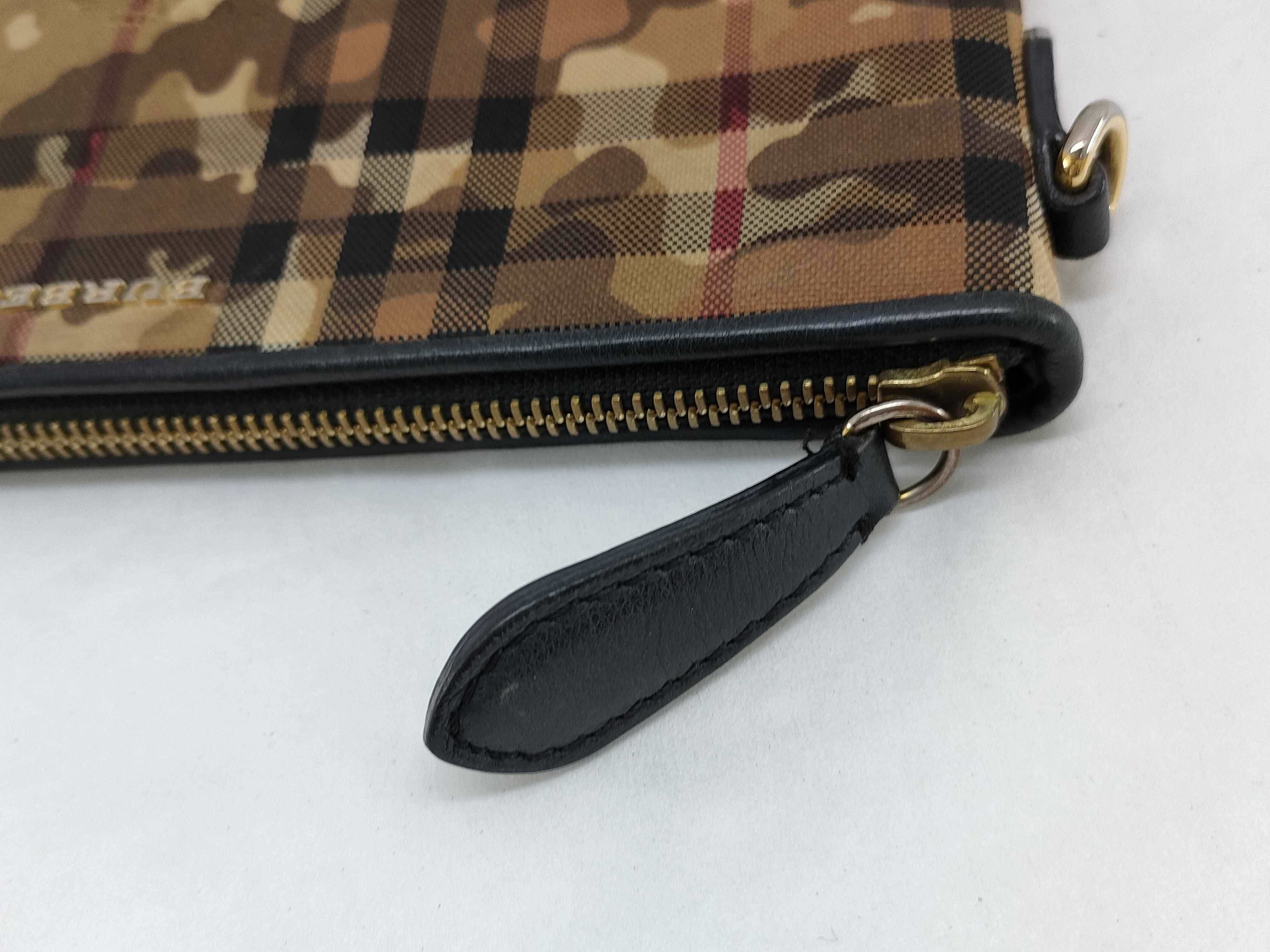 Nova Check Shadow Horse Camouflage Pouch — view 10
