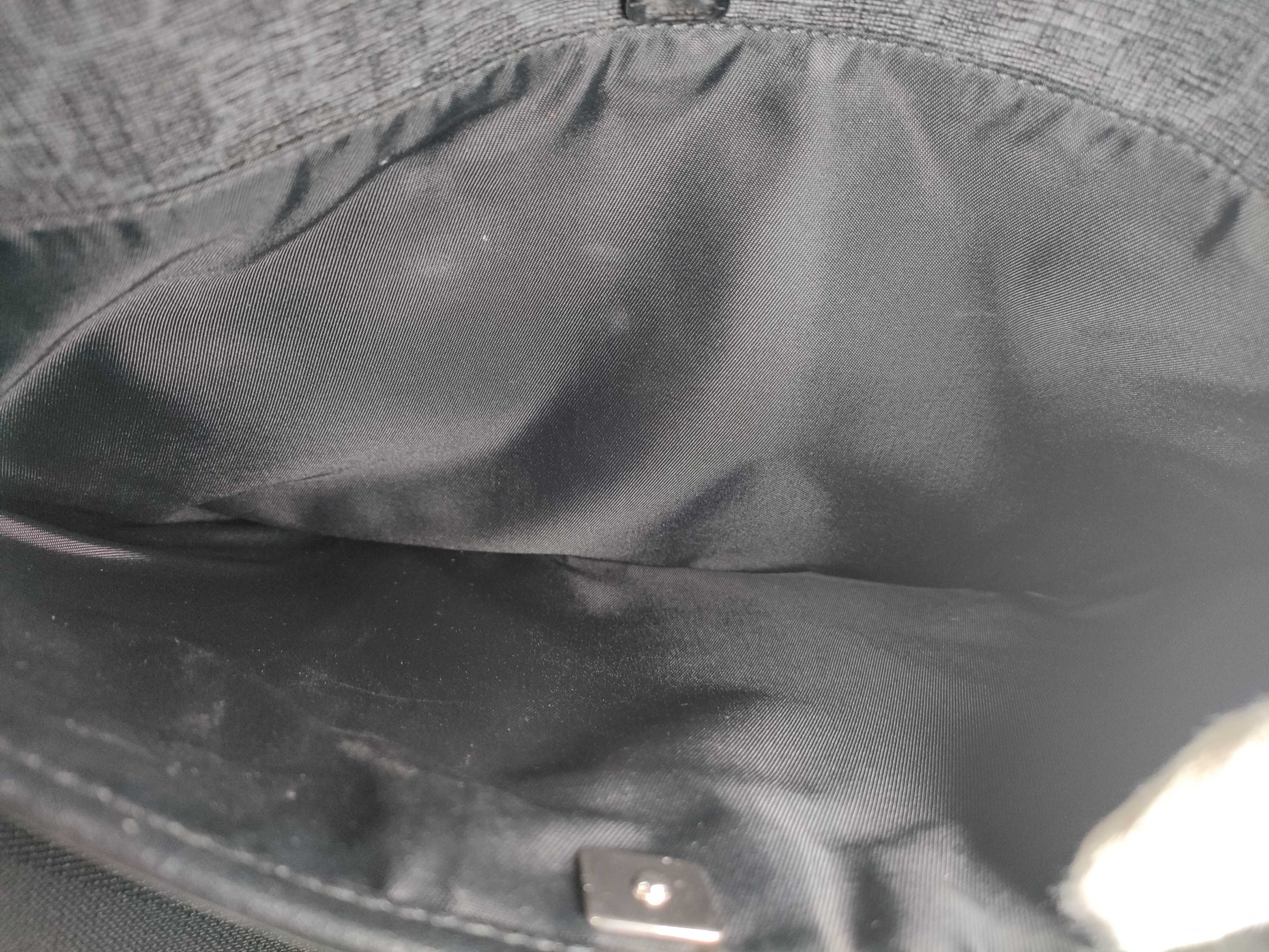 GG Shoulder Bag, Black — view 14