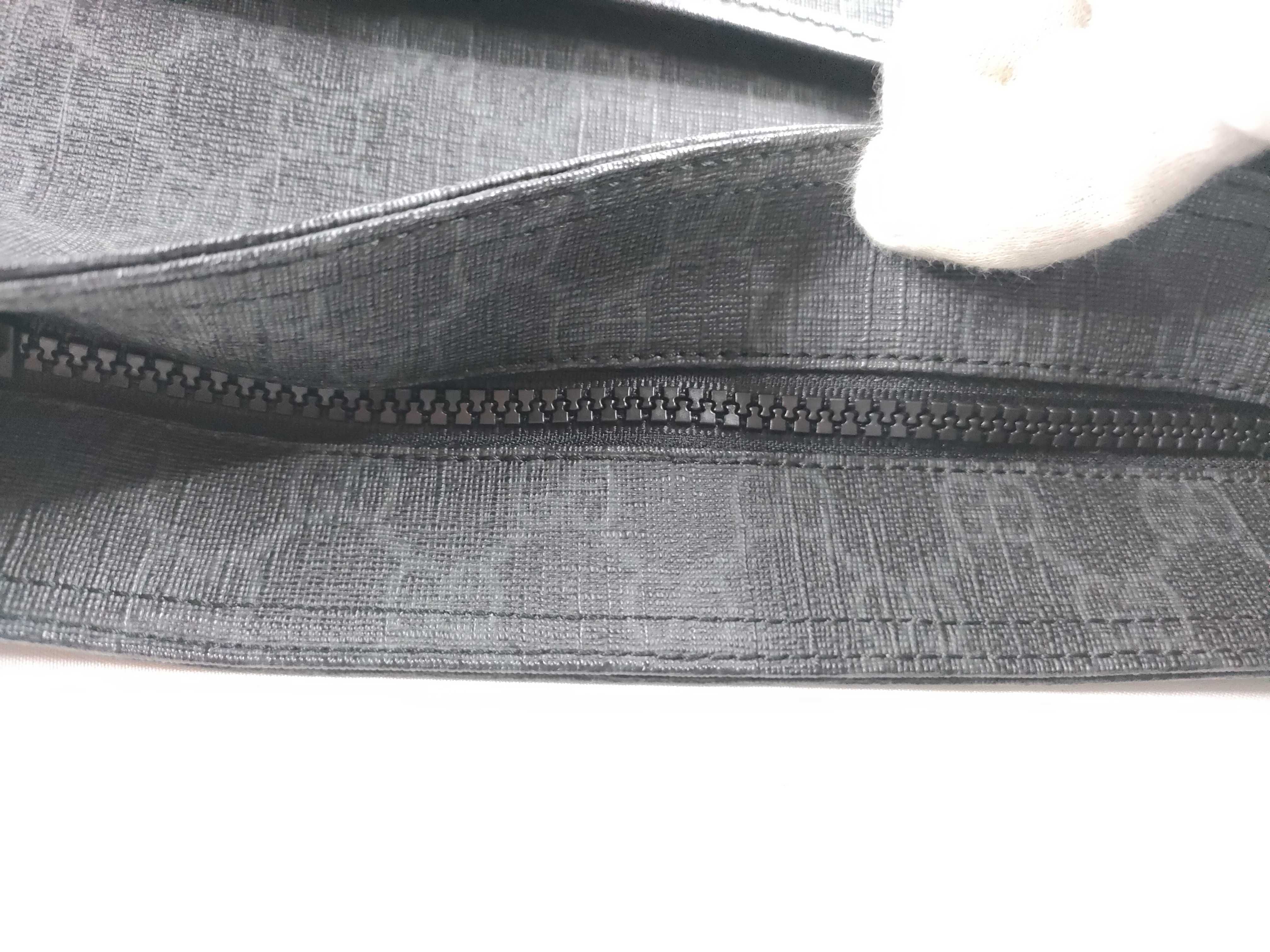 GG Shoulder Bag, Black — view 9