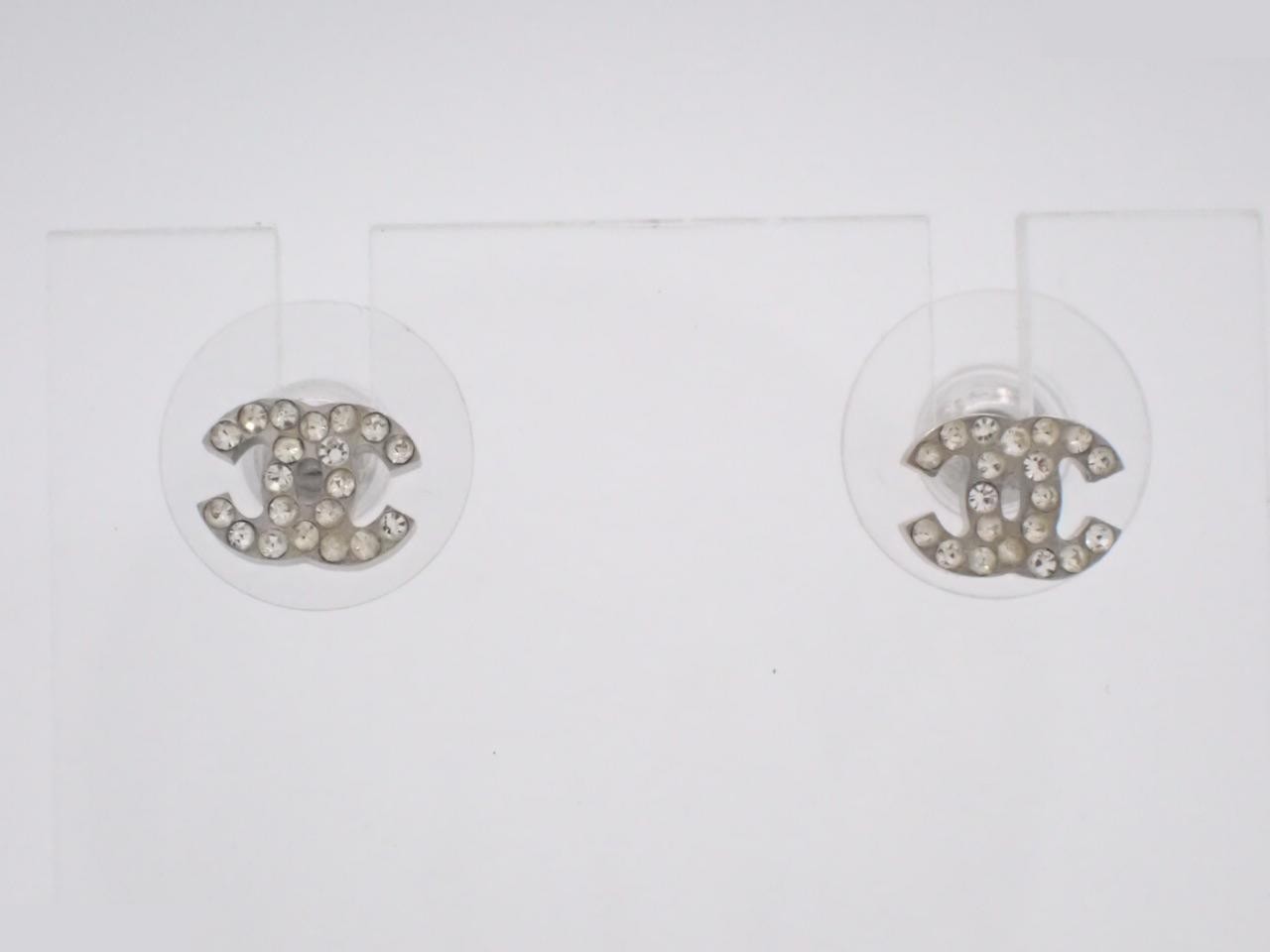 earrings, model 09P, Coco Mark design, rhinestones, silver, 0.8cm wide.