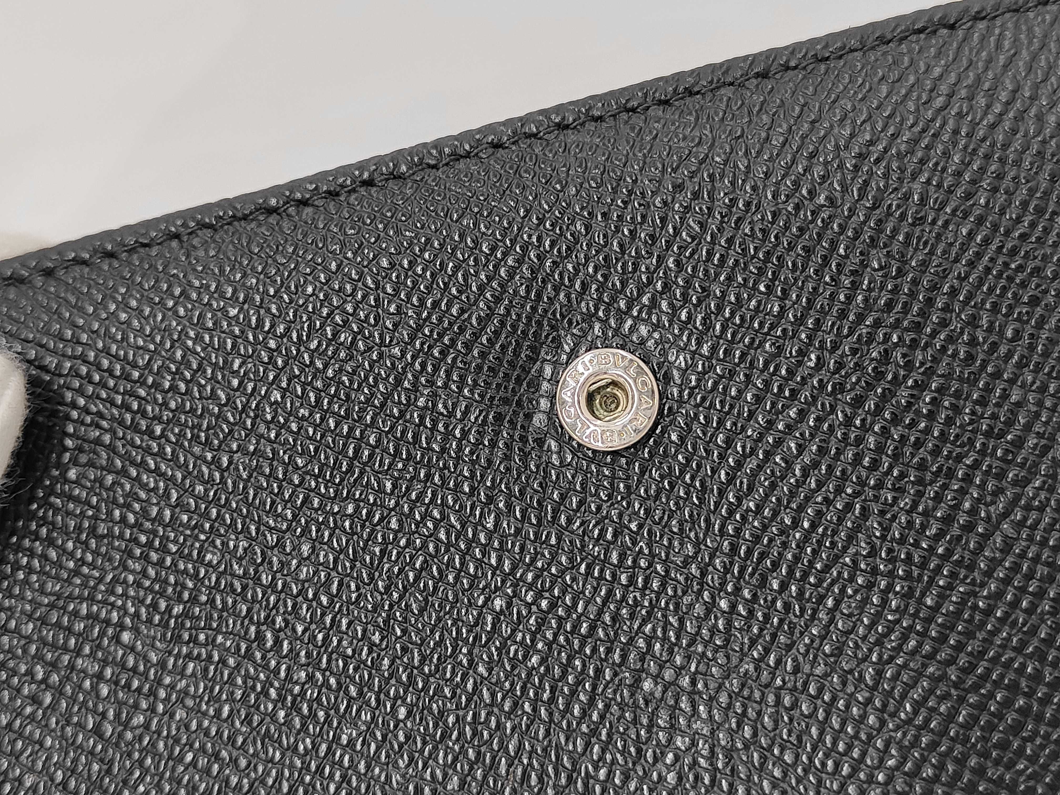 Bulgari Long Wallet Leather Black Wallet — view 7