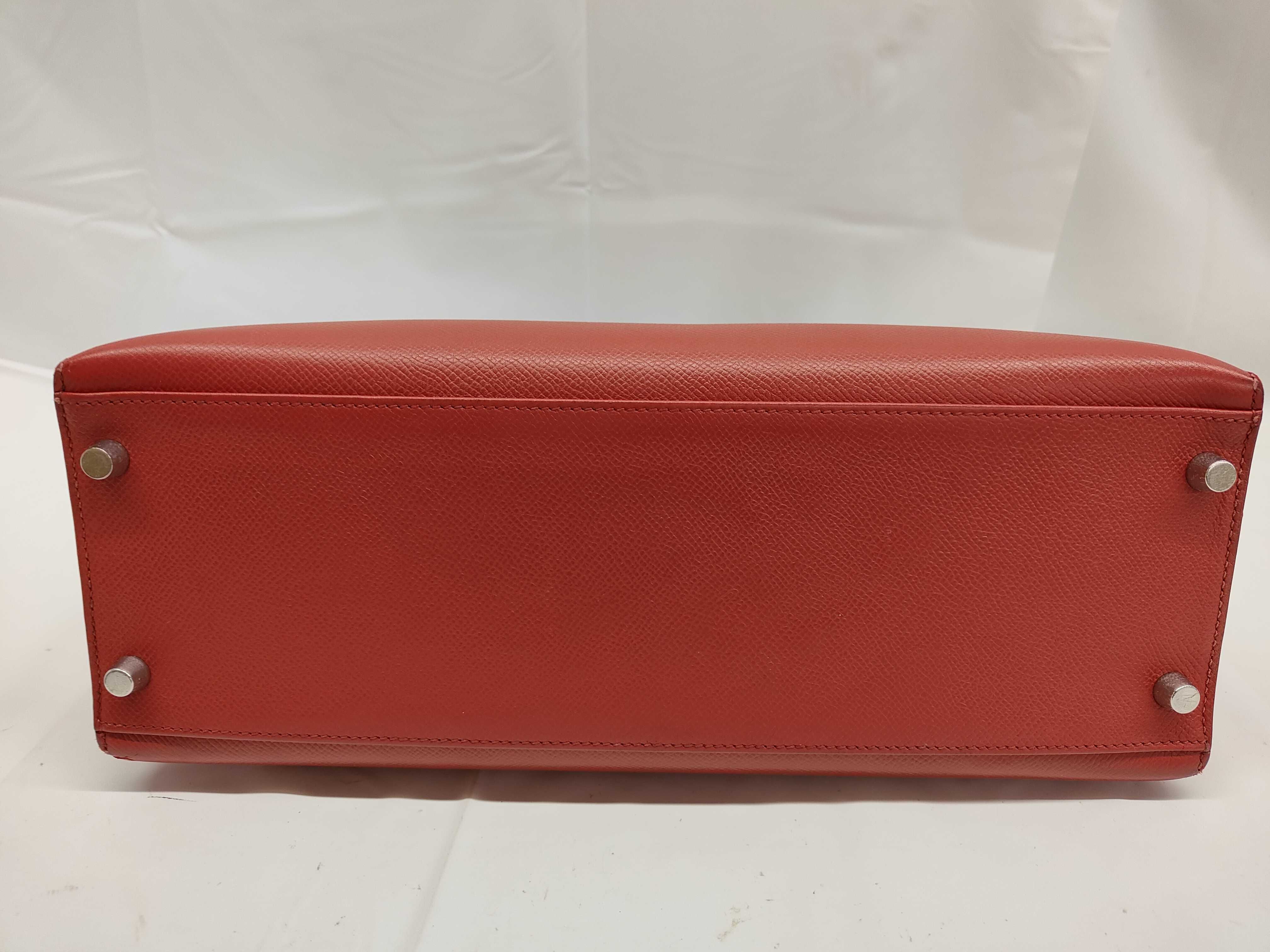 Kelly 32 Epsom Red Silver K Tote Bag — view 3