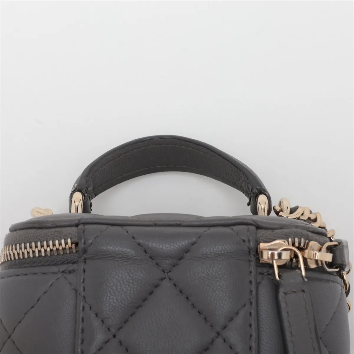 Matelassé Lambskin Vanity Bag, Gray with Gold Hardware, GU97G3PE, Random Serial Number — view 6