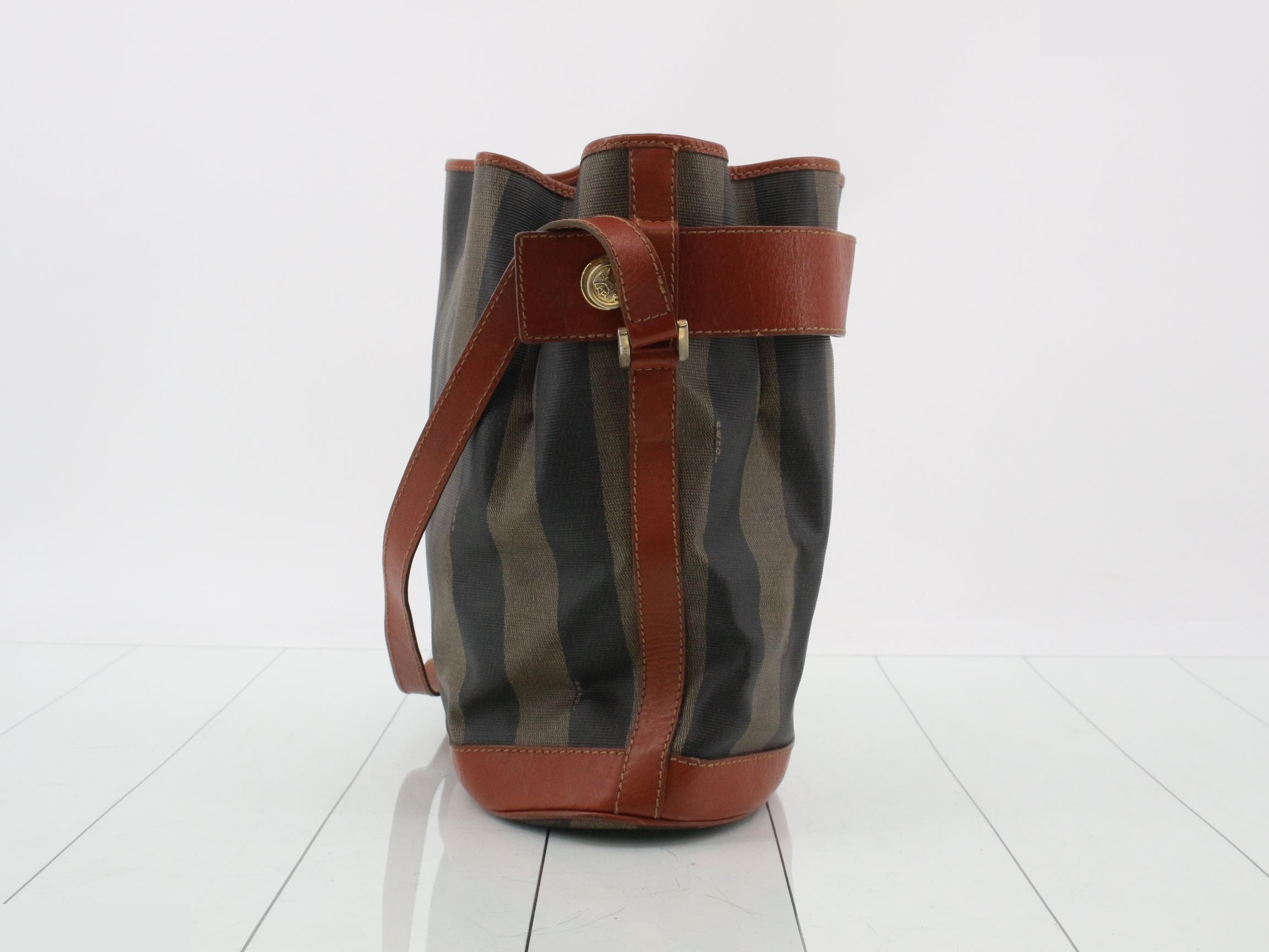 Other lines: Bags and shoulder bags — view 3