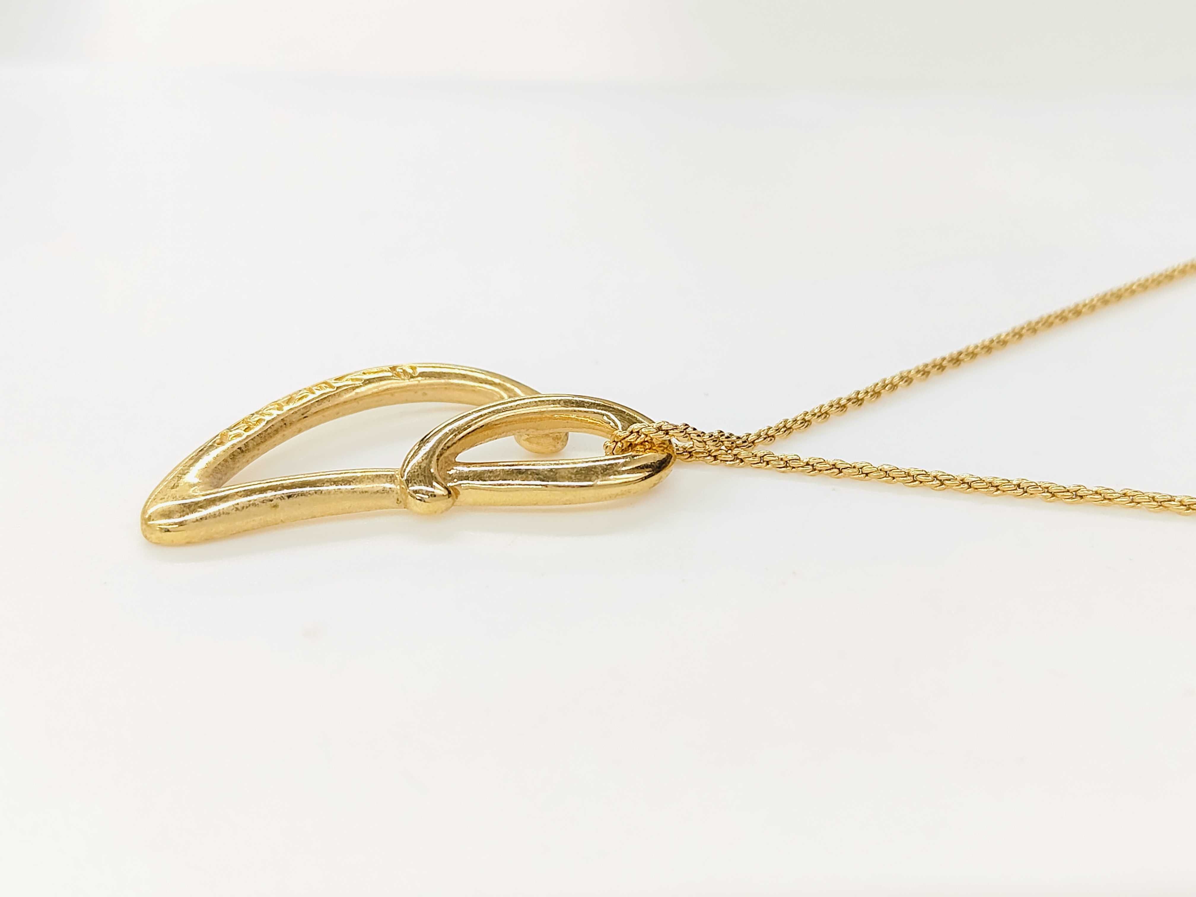 necklace — view 3