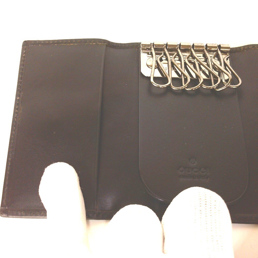 Key case — view 8