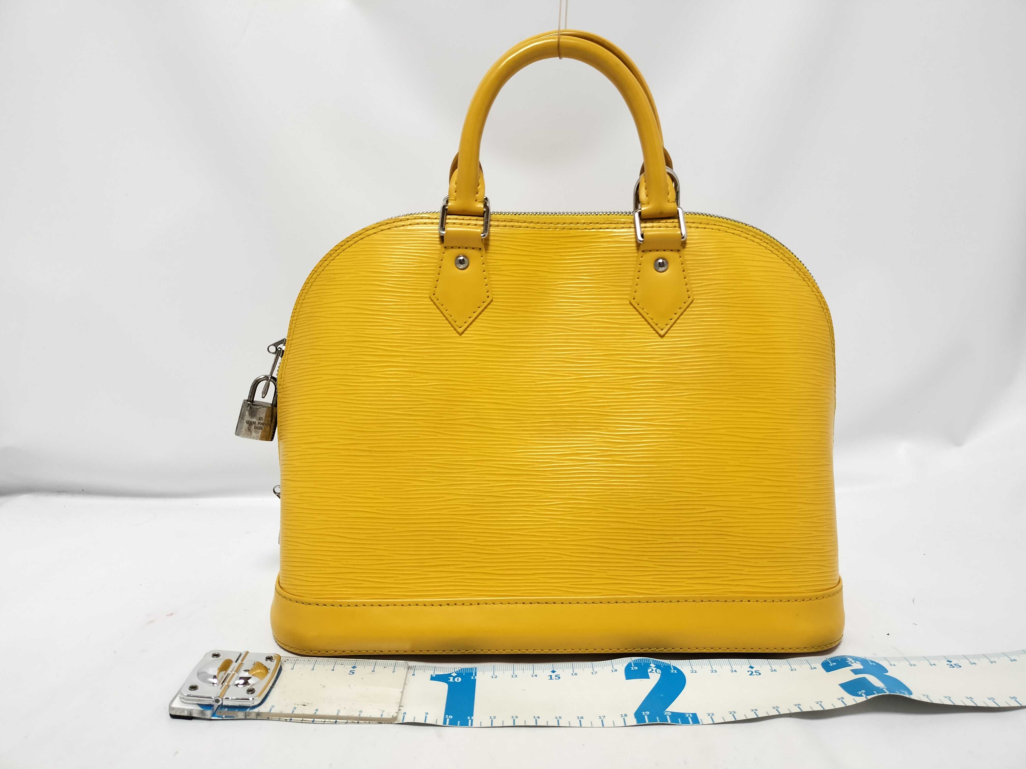 Epi Alma Handbag FL3183 — view 2
