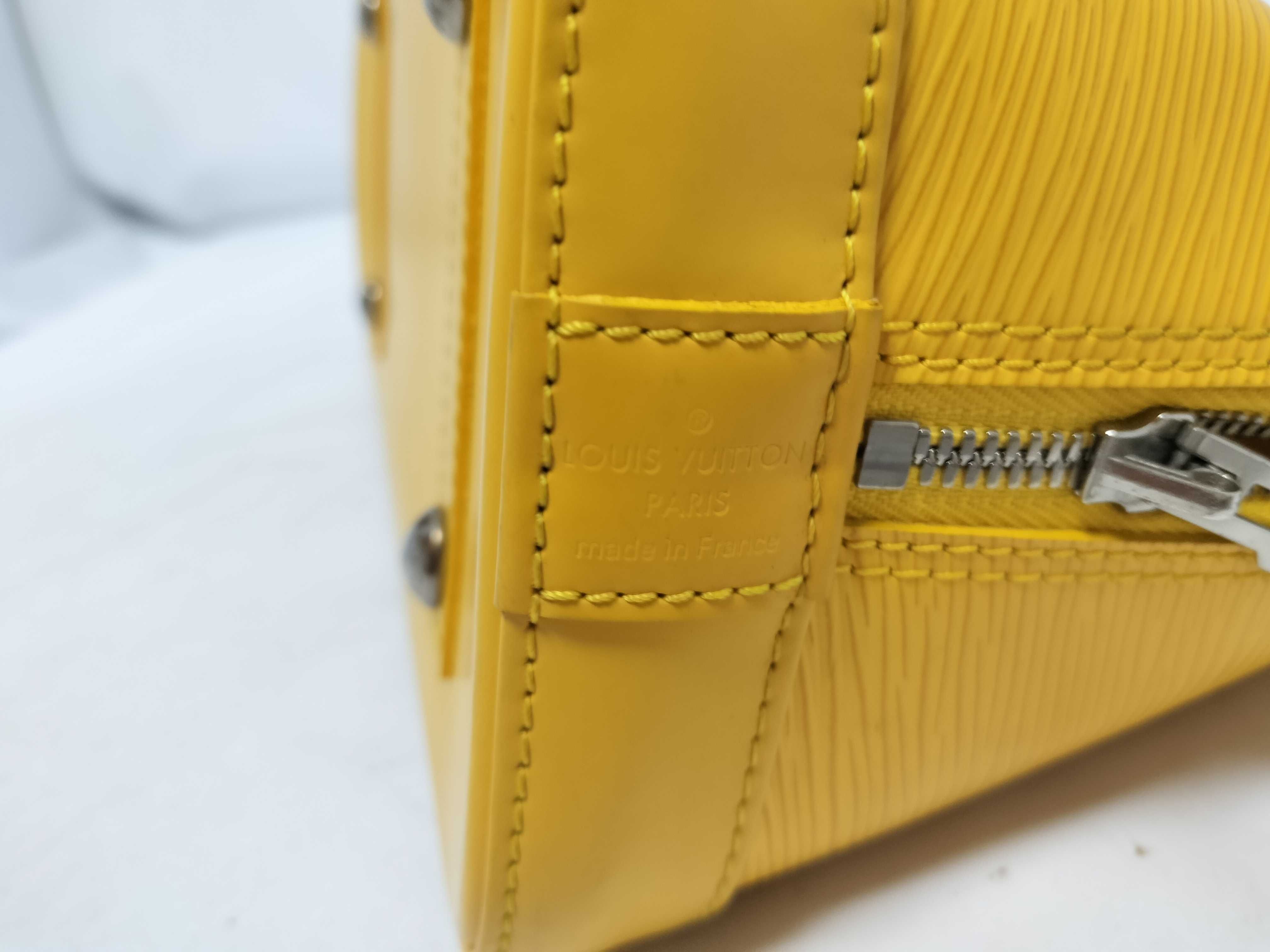 Epi Alma Handbag FL3183 — view 11