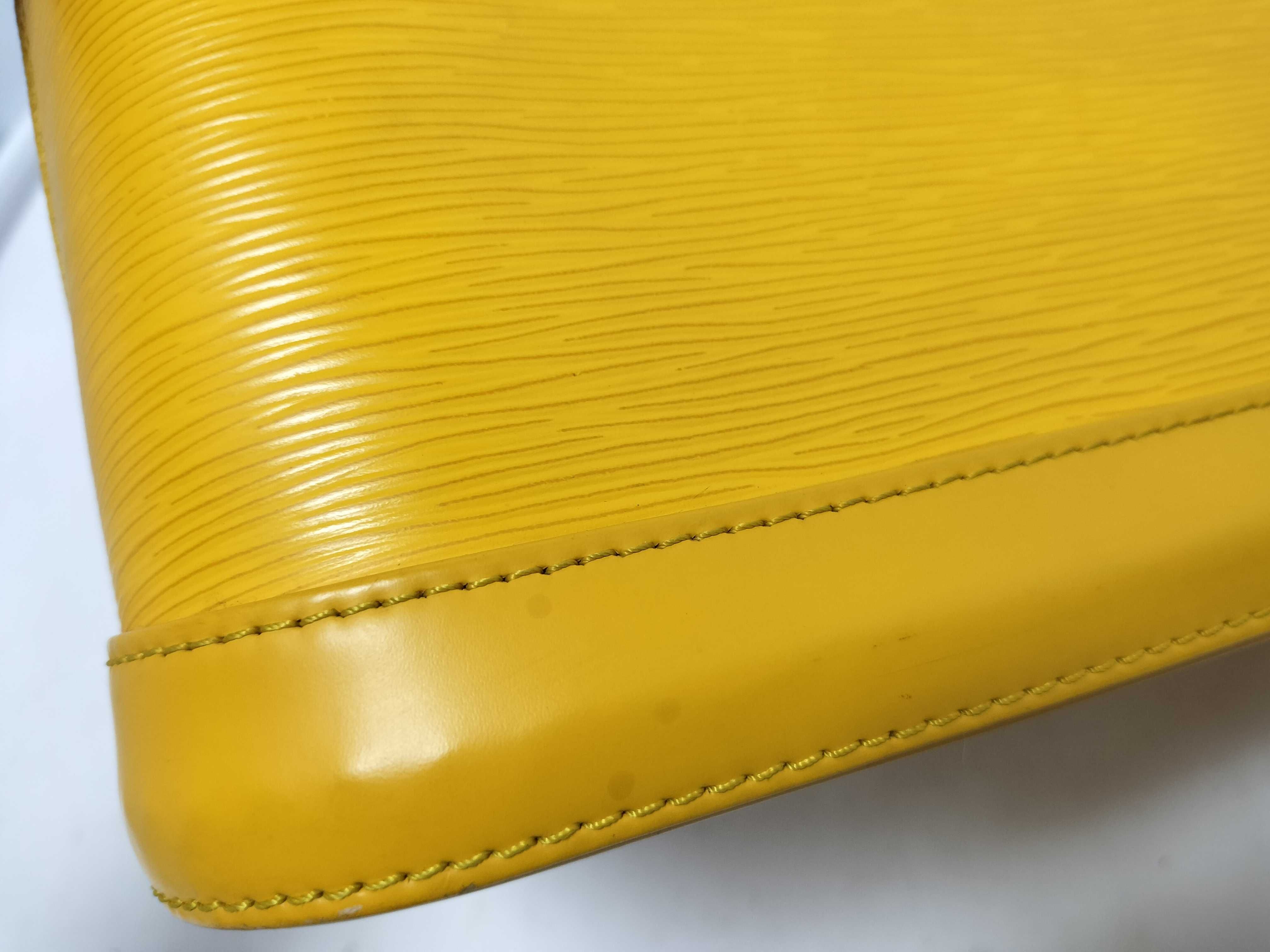 Epi Alma Handbag FL3183 — view 13