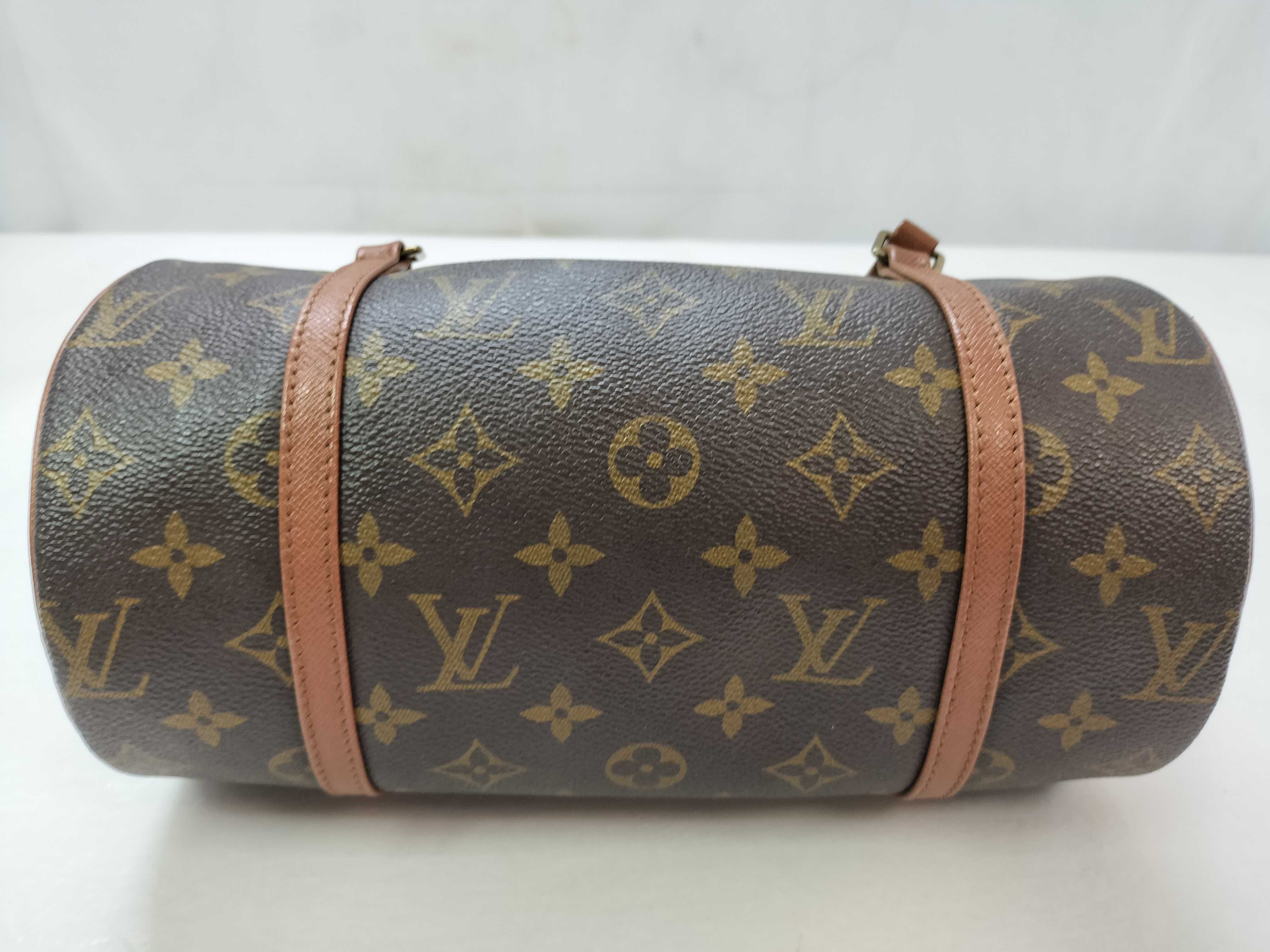 Monogram Louis Vuitton M51366 Old Model Papillon 26 Handbag Monogram Handbag — view 13