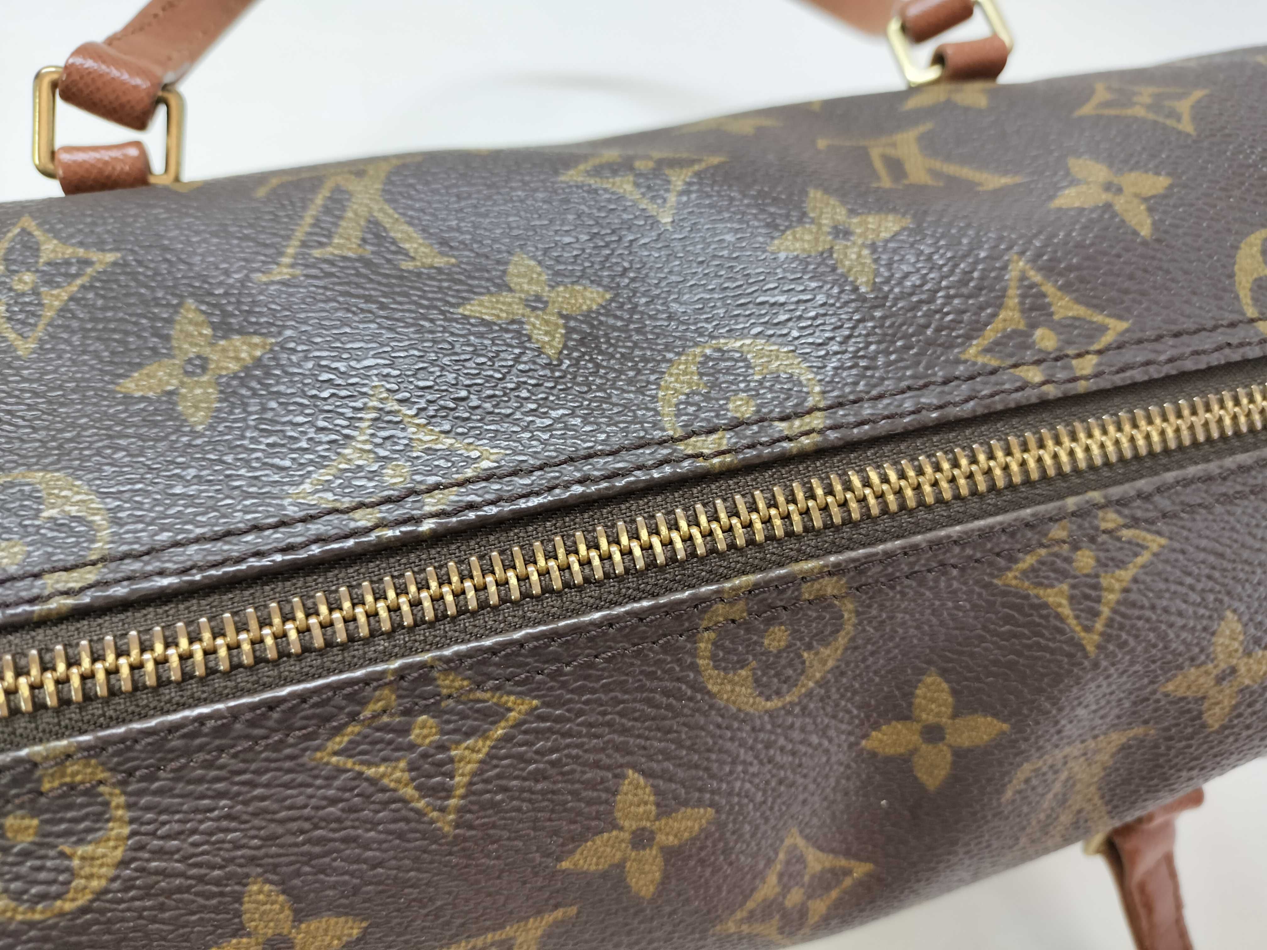 Monogram Louis Vuitton M51366 Old Model Papillon 26 Handbag Monogram Handbag — view 6