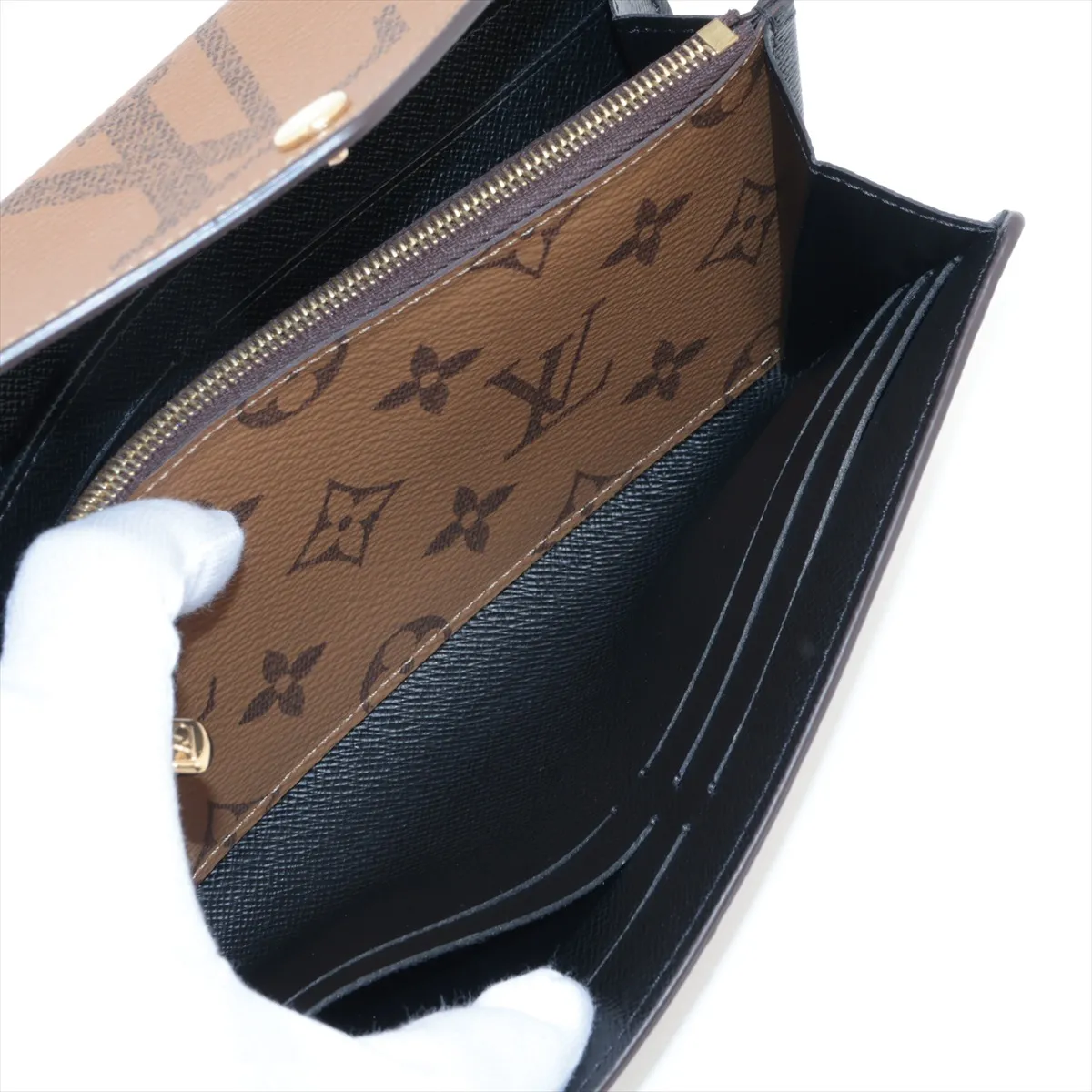 Giant Monogram Reverse Portefeuille Sarah M80726 Marron Wallet (RFID detected) — view 6