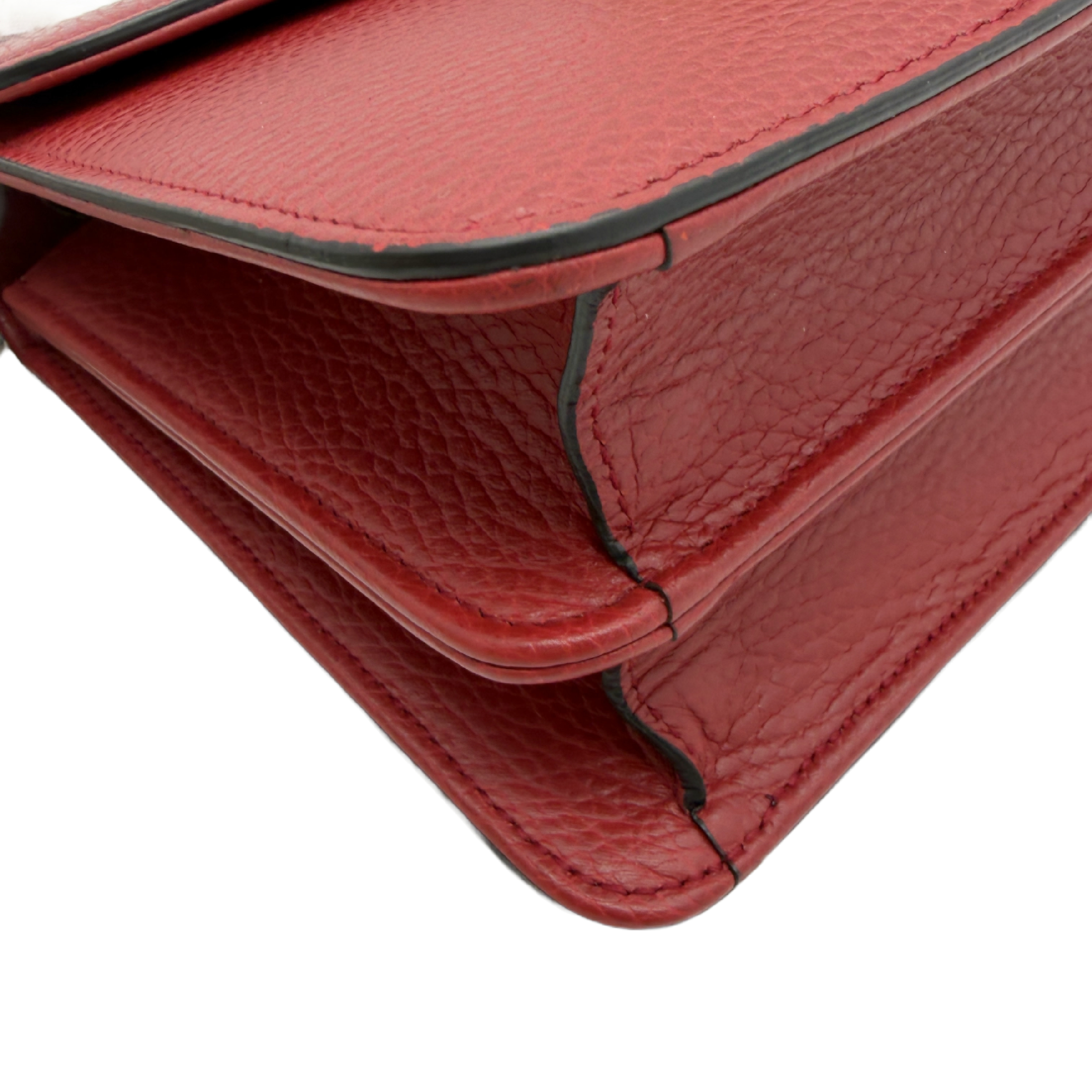 Interlocking G Chain Shoulder Bag — view 4