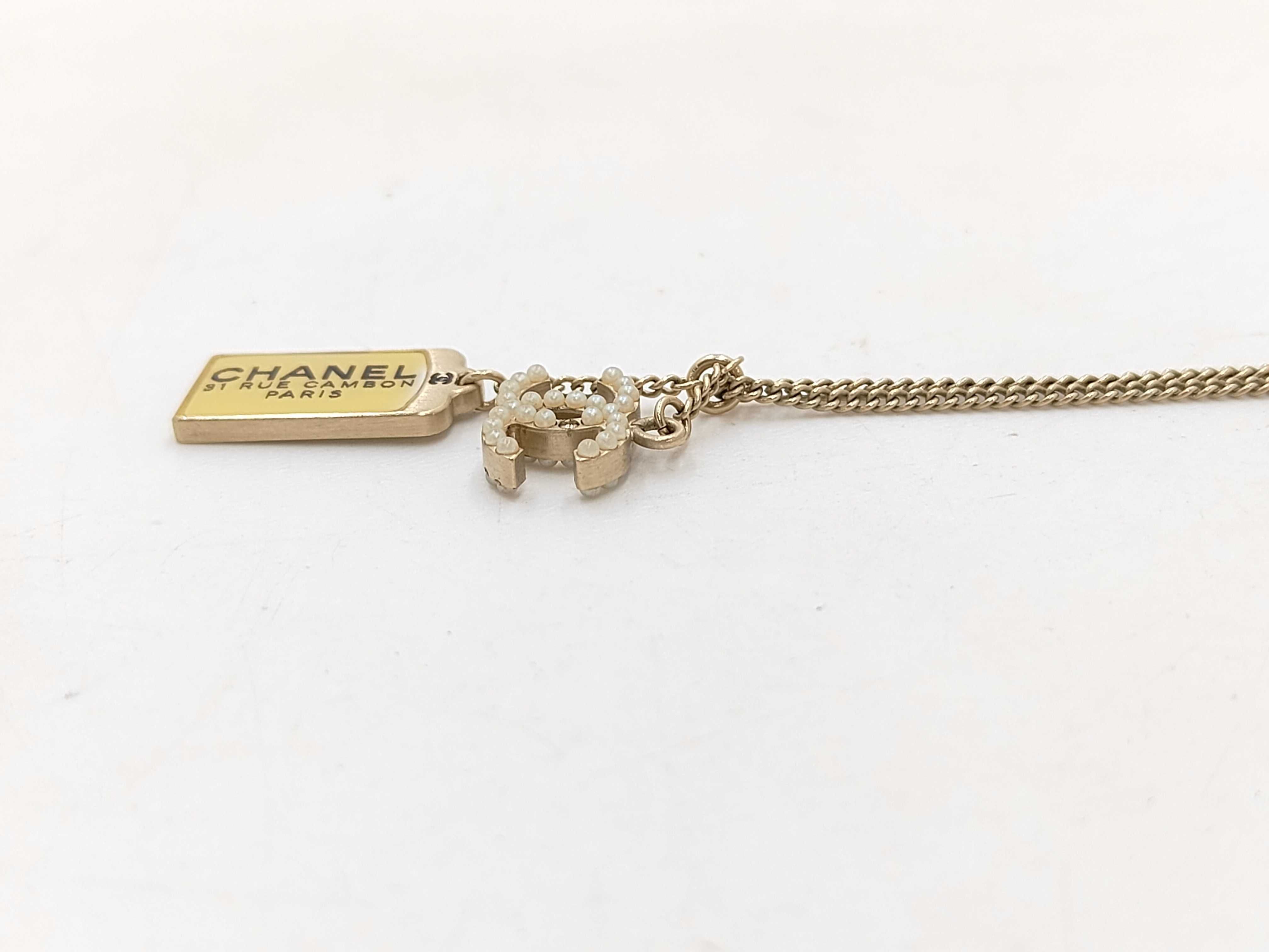 Cambon Necklace Coco Mark Pearl Necklace — view 2