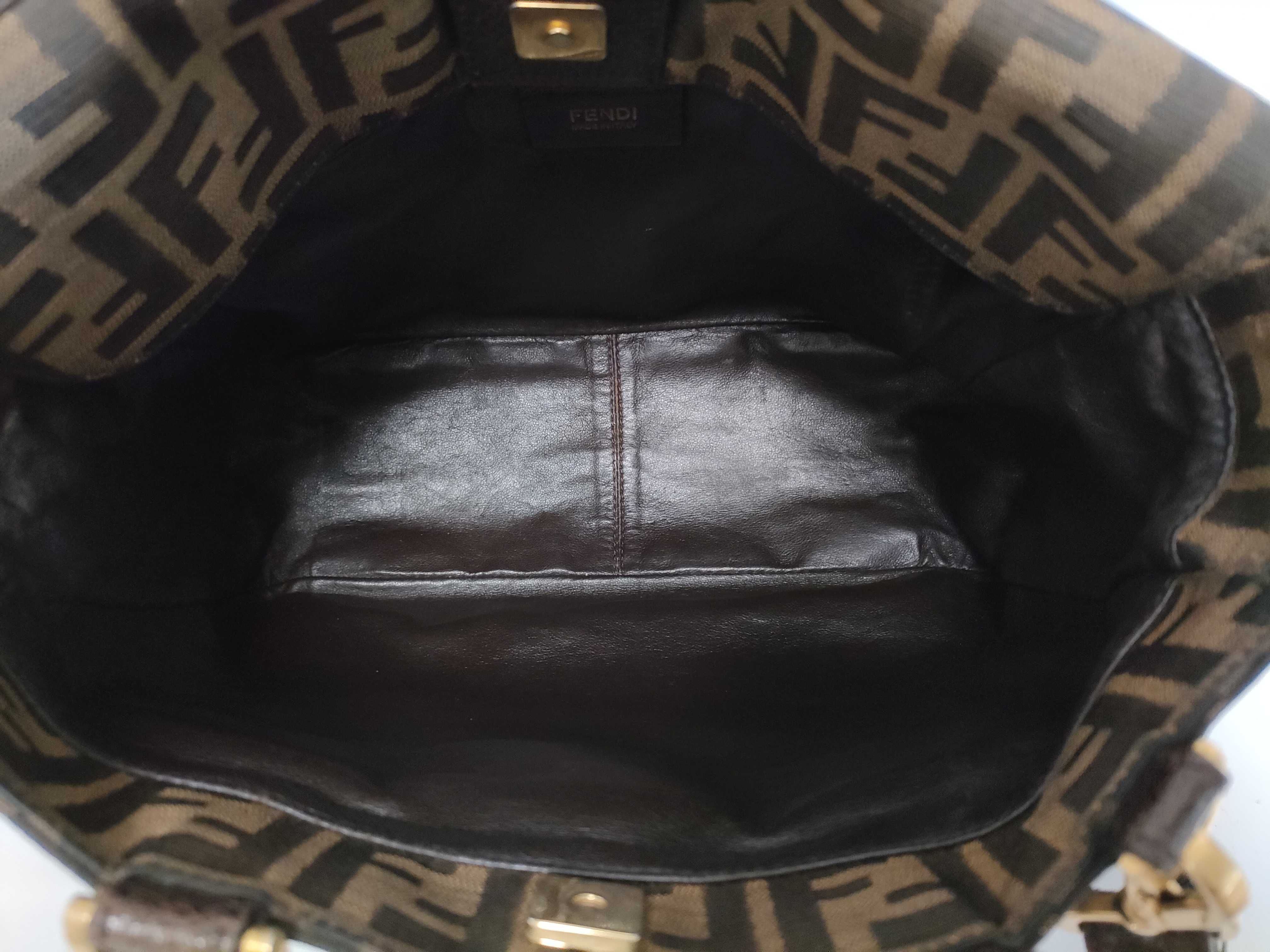 Zucca pattern Fendi handbag — view 11