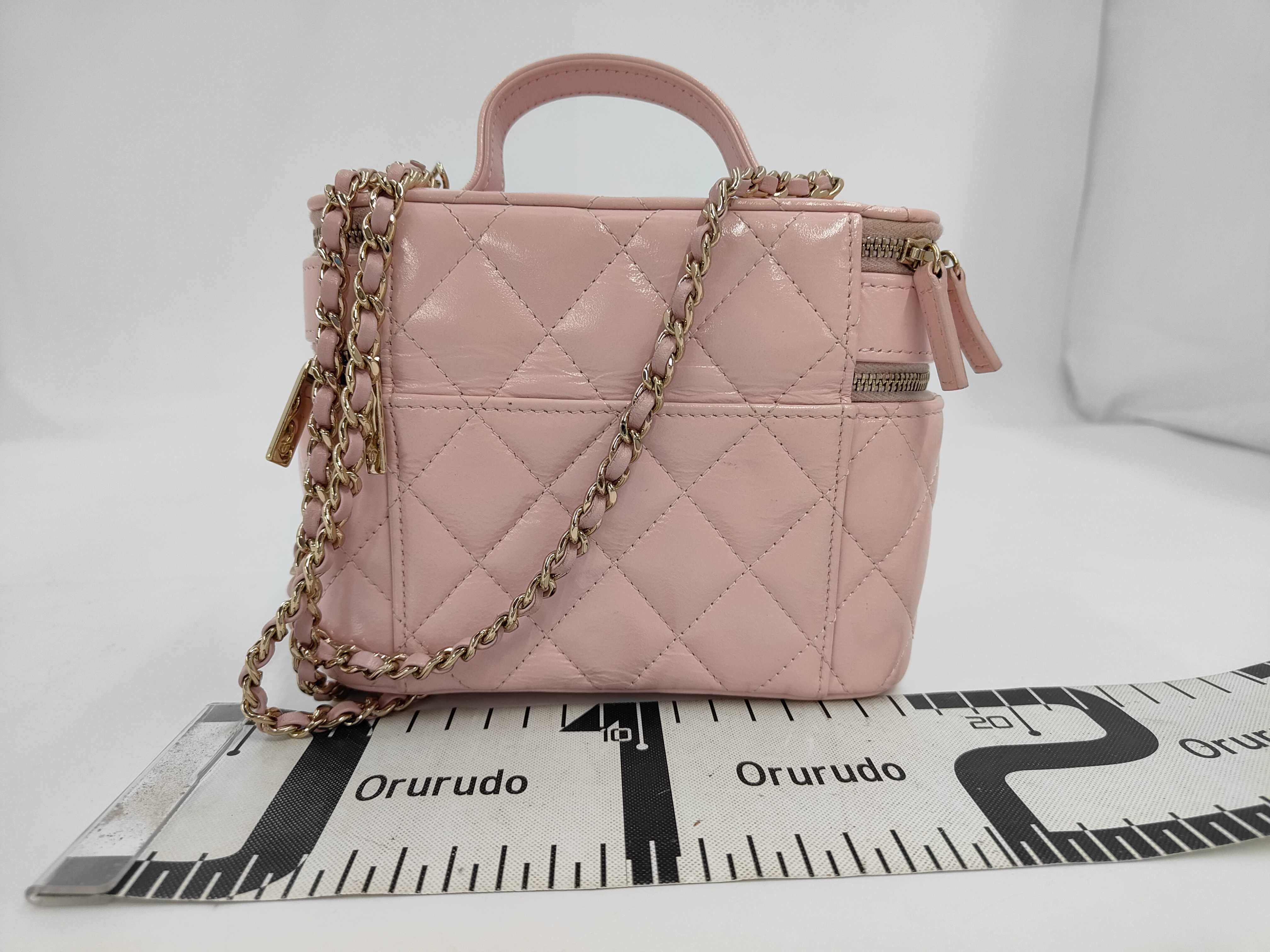 2270 Vanity Chain Shoulder Bag, Pink, Gold Hardware, Handbag — view 2