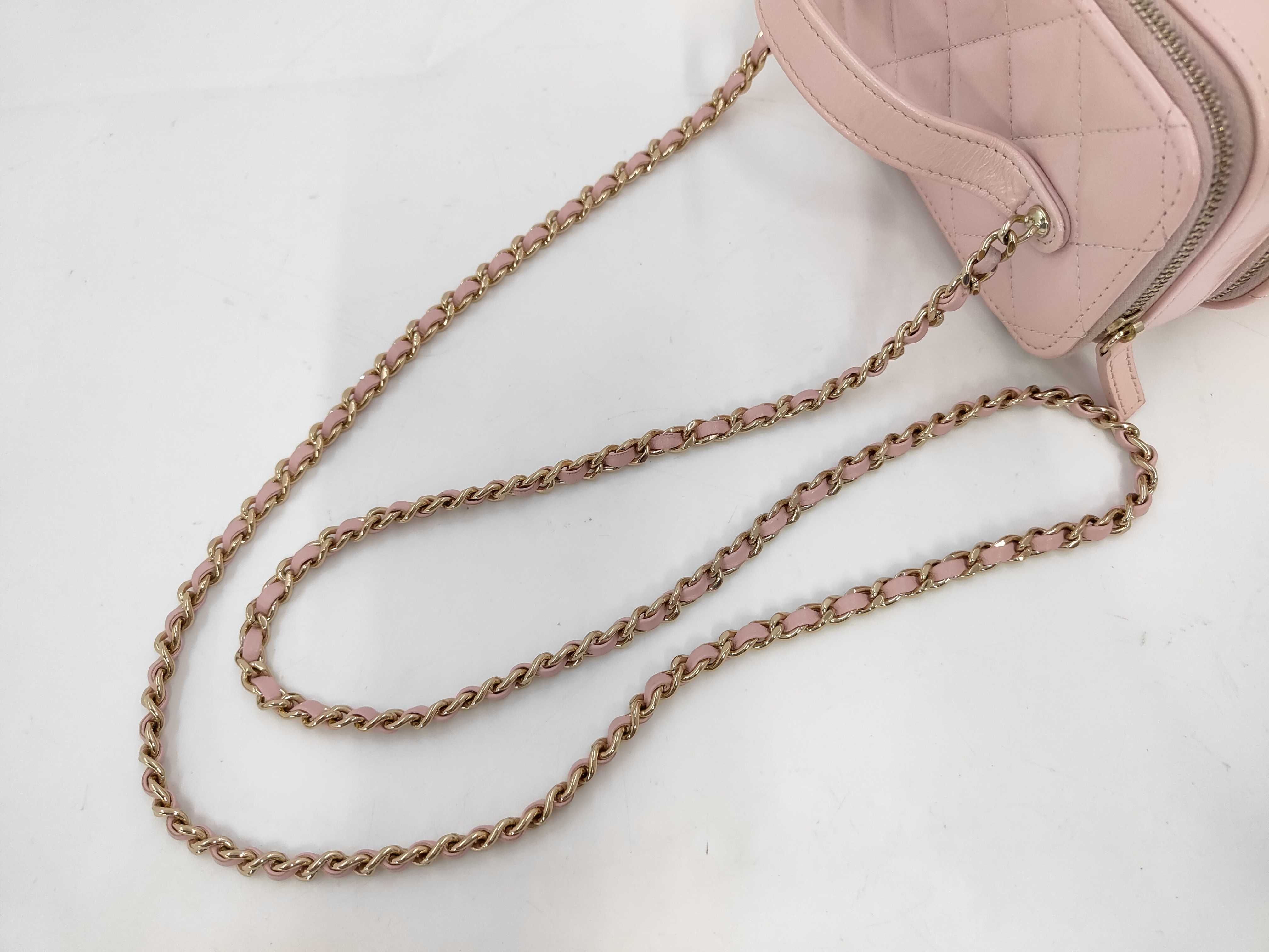 2270 Vanity Chain Shoulder Bag, Pink, Gold Hardware, Handbag — view 5