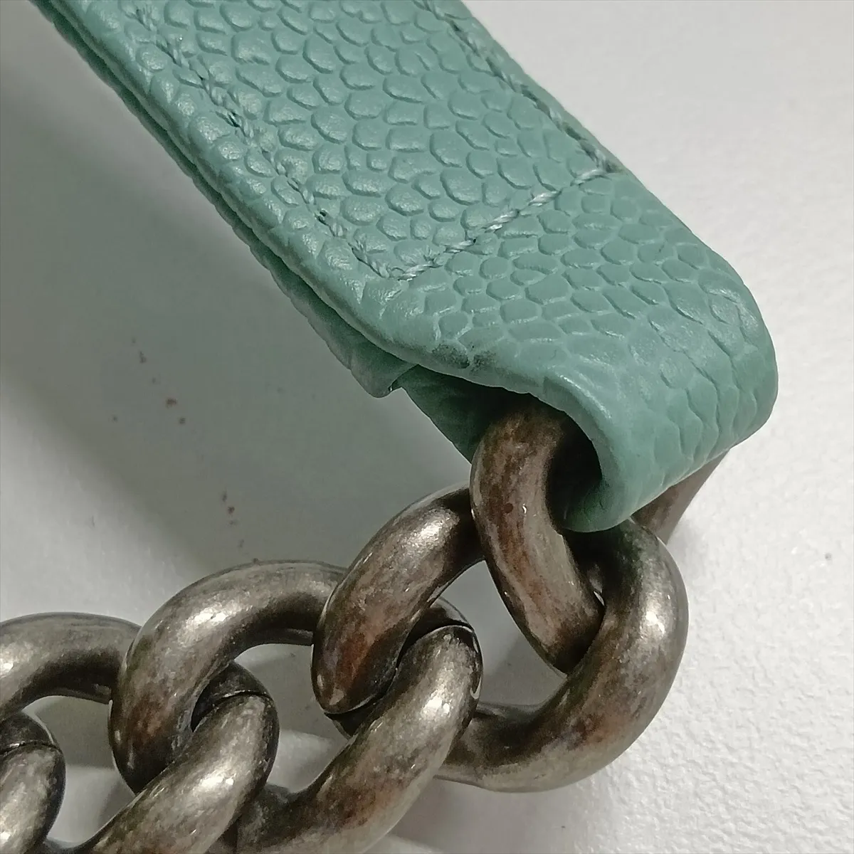 Boy Chanel 25 Caviar Skin Chain Shoulder Bag, Chevron V-stitch, Green, Gunmetal Hardware, 29185339, Serial Number 29, A67086 — view 12