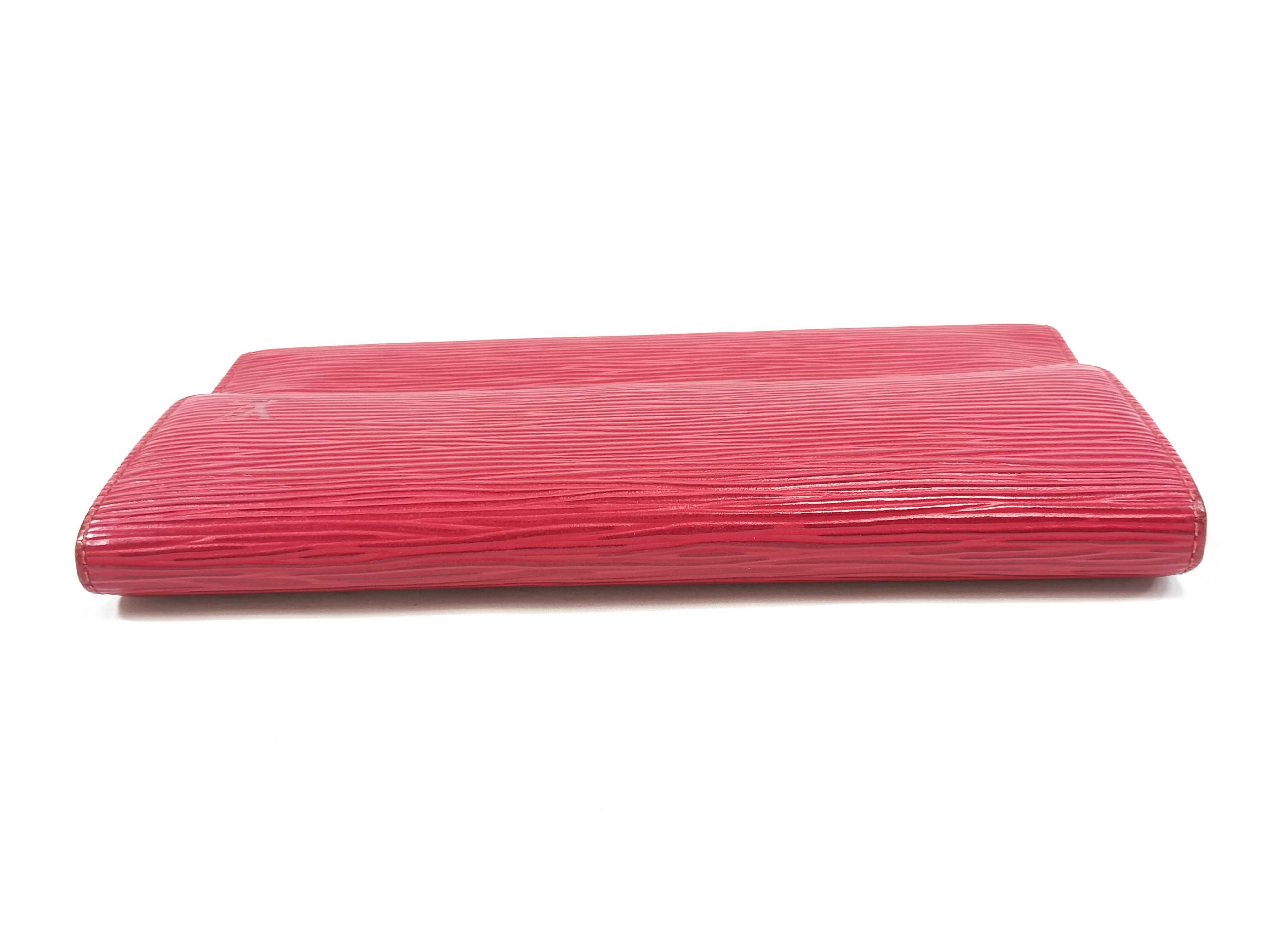 Epi Portefeuille Tresor International Tri-fold Long Wallet — view 6