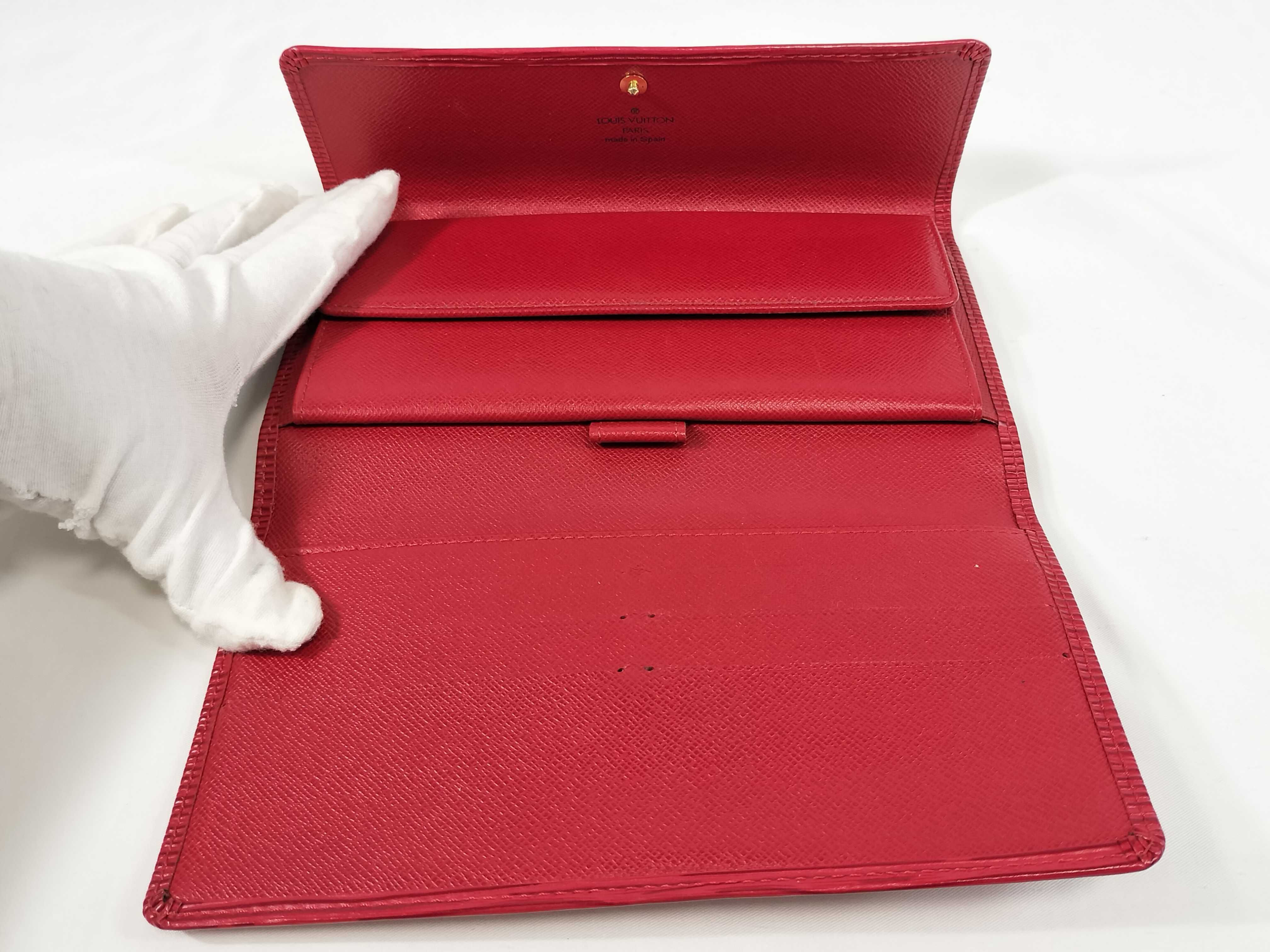 Epi Portefeuille Tresor International Tri-fold Long Wallet — view 10