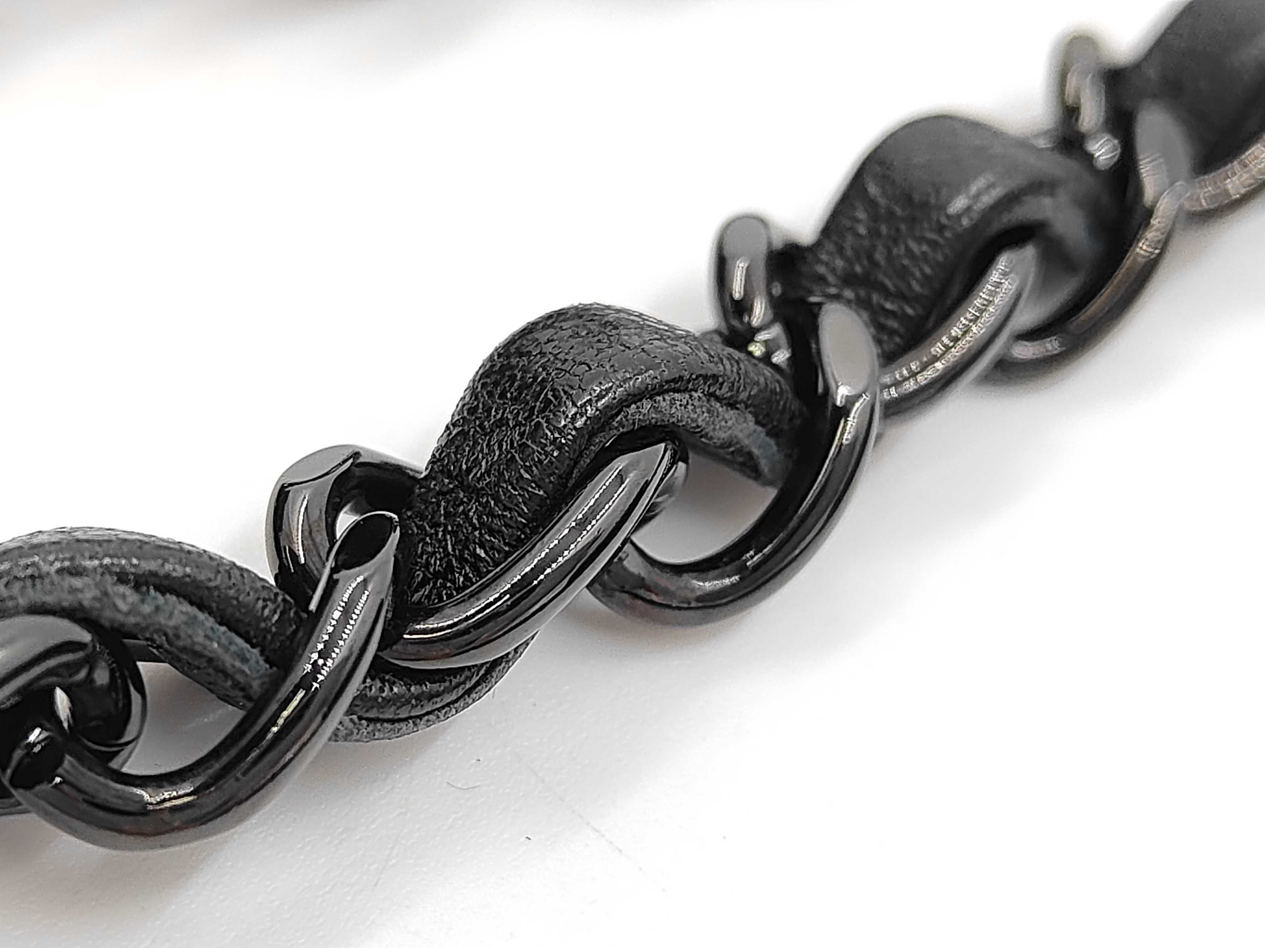 Mini Matelassé Lambskin So Black Chain Shoulder Bag — view 4