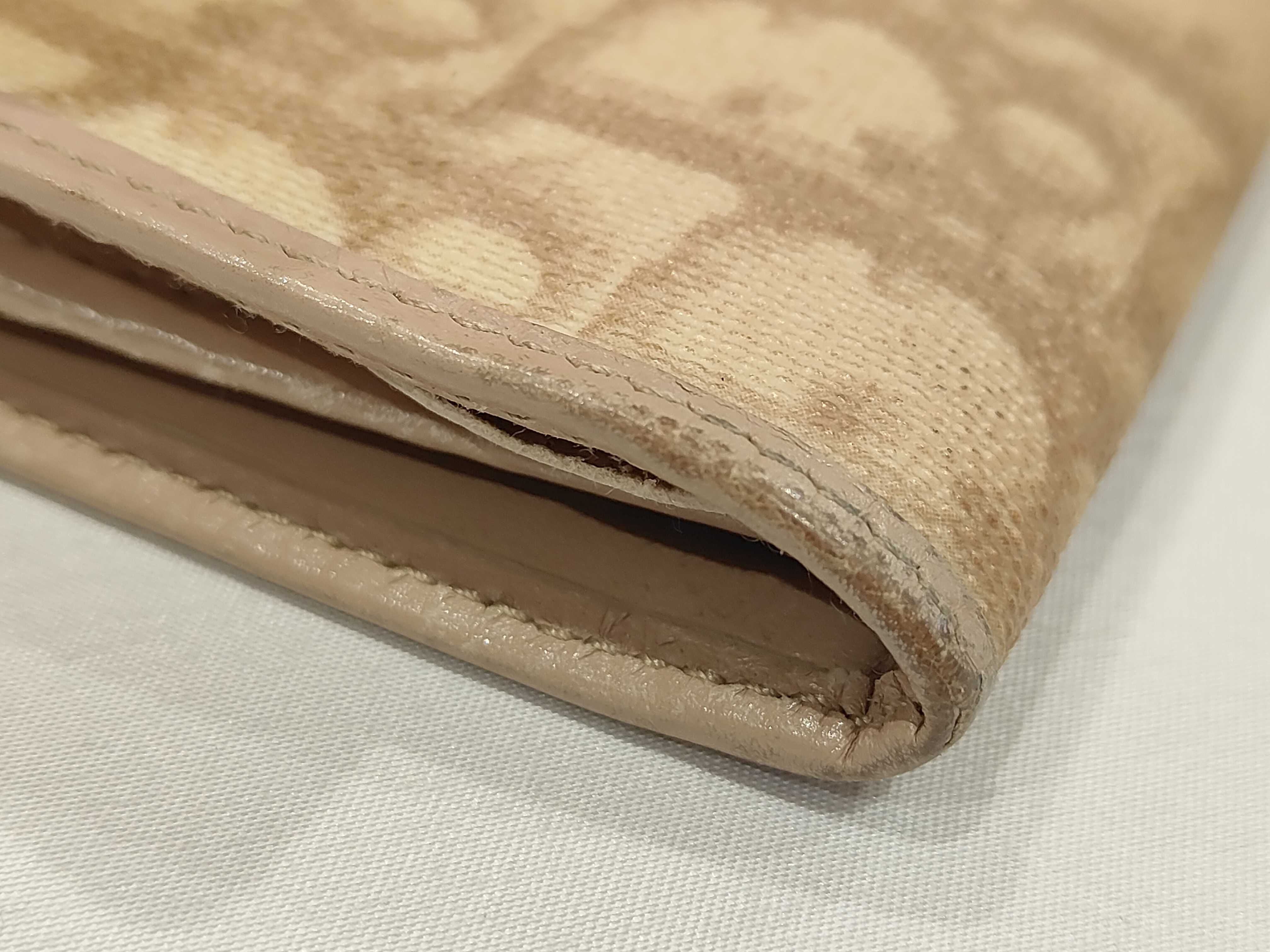 long wallet — view 11