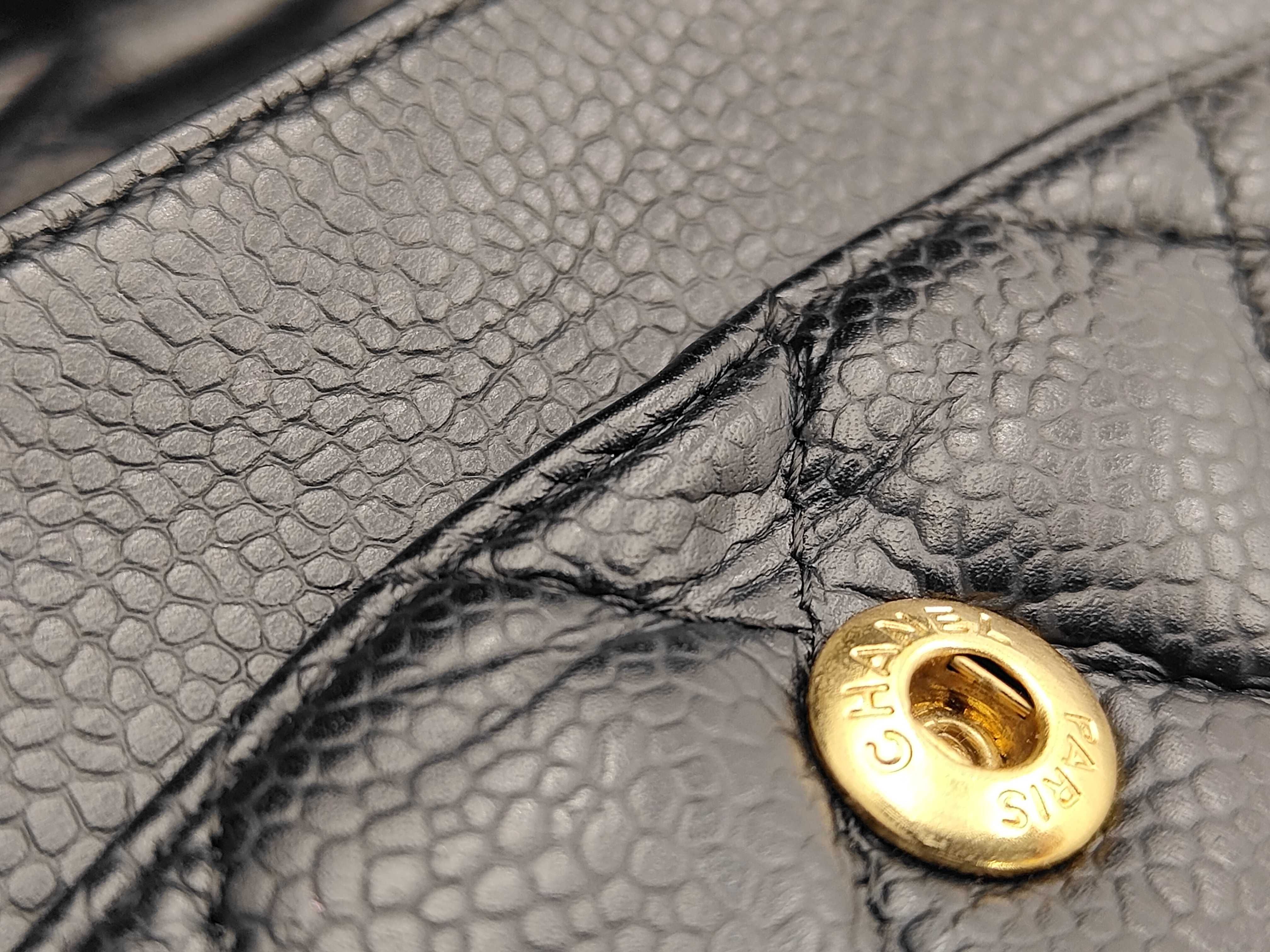 Matelassé Caviar Skin Double Flap Chain Shoulder Bag — view 14